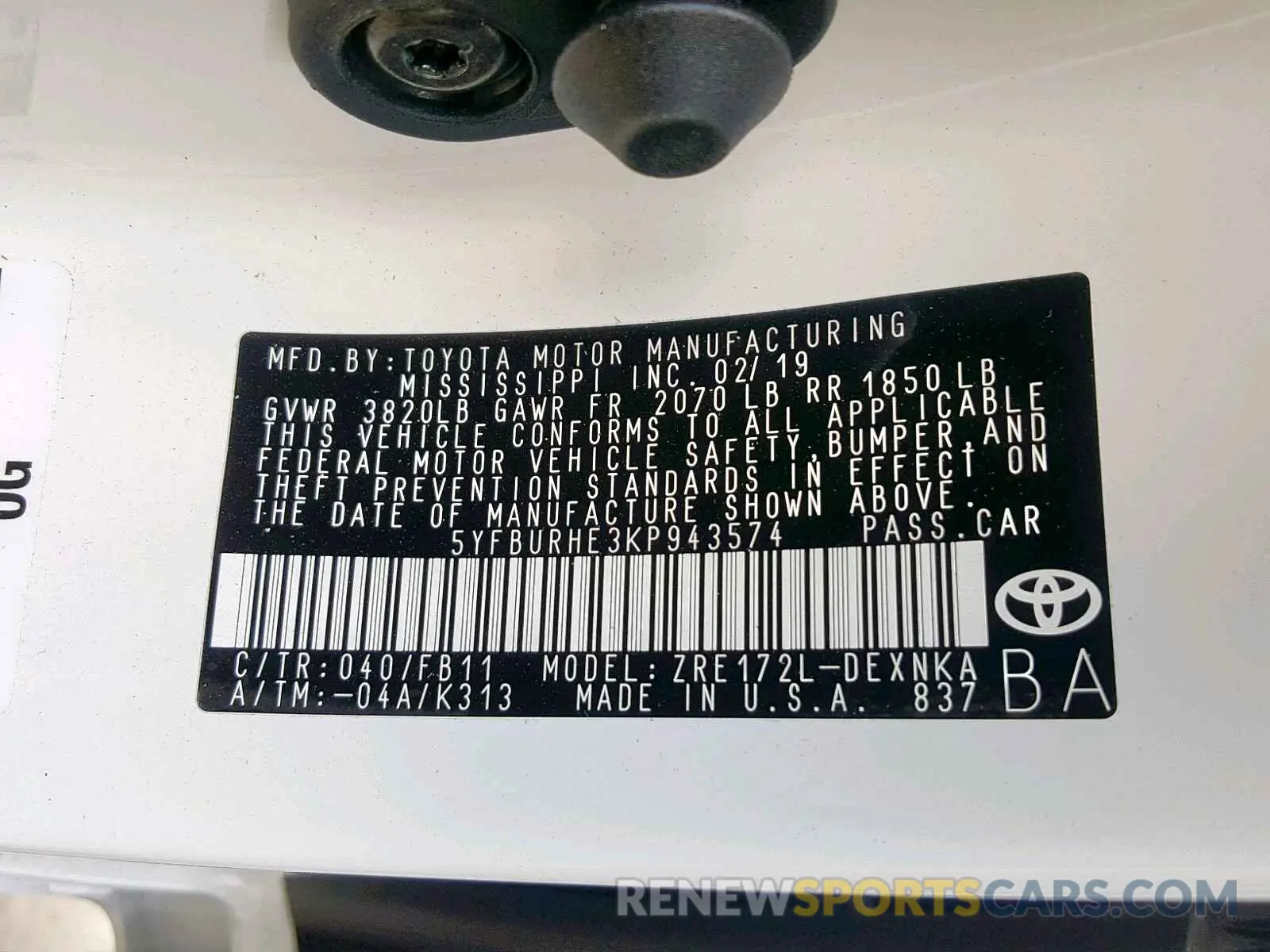 10 fotografías del automóvil dañado 5YFBURHE3KP943574 TOYOTA COROLLA 2019