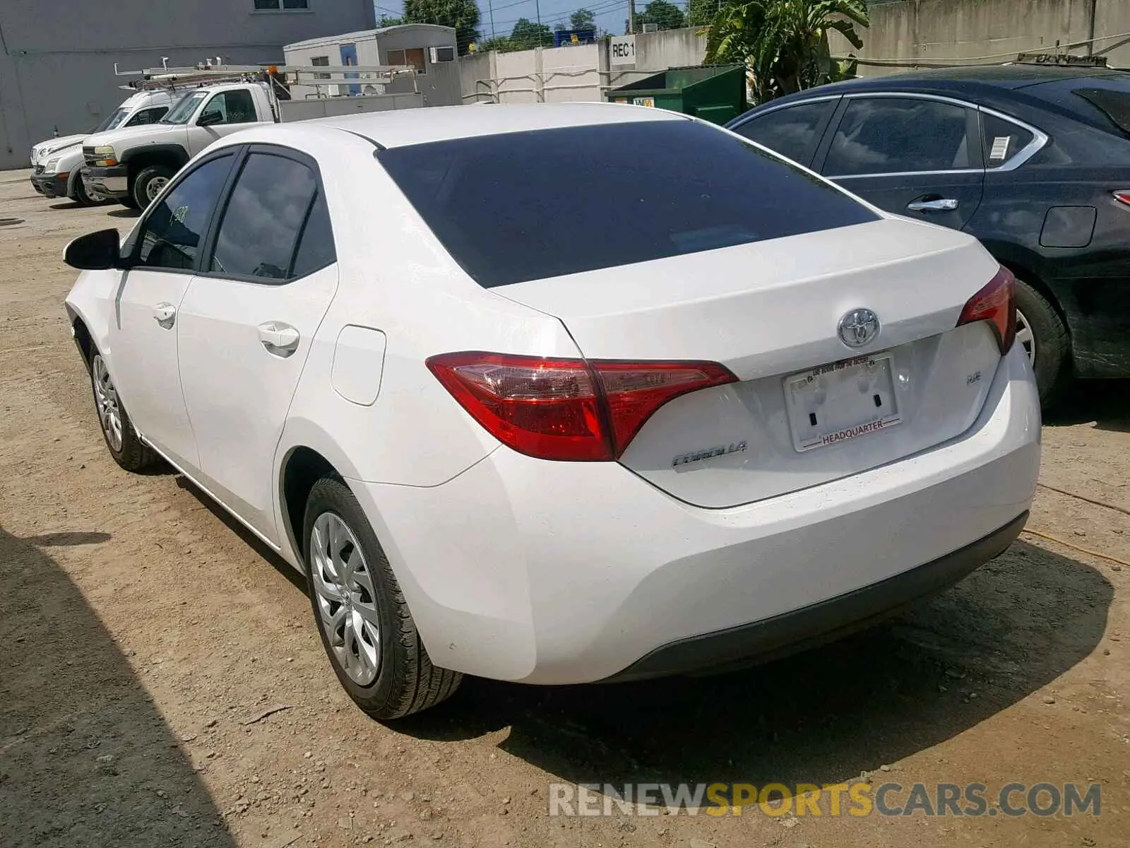 3 fotografías del automóvil dañado 5YFBURHE3KP943574 TOYOTA COROLLA 2019