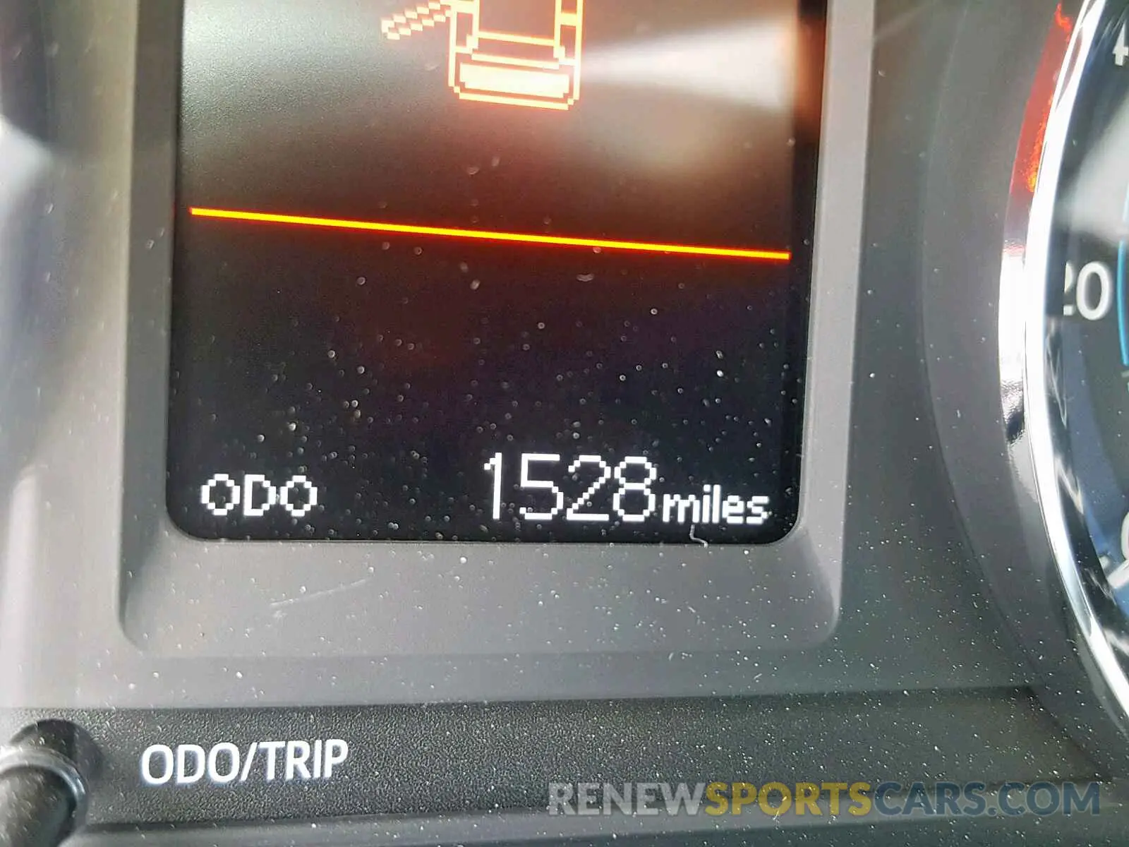 8 fotografías del automóvil dañado 5YFBURHE3KP943574 TOYOTA COROLLA 2019