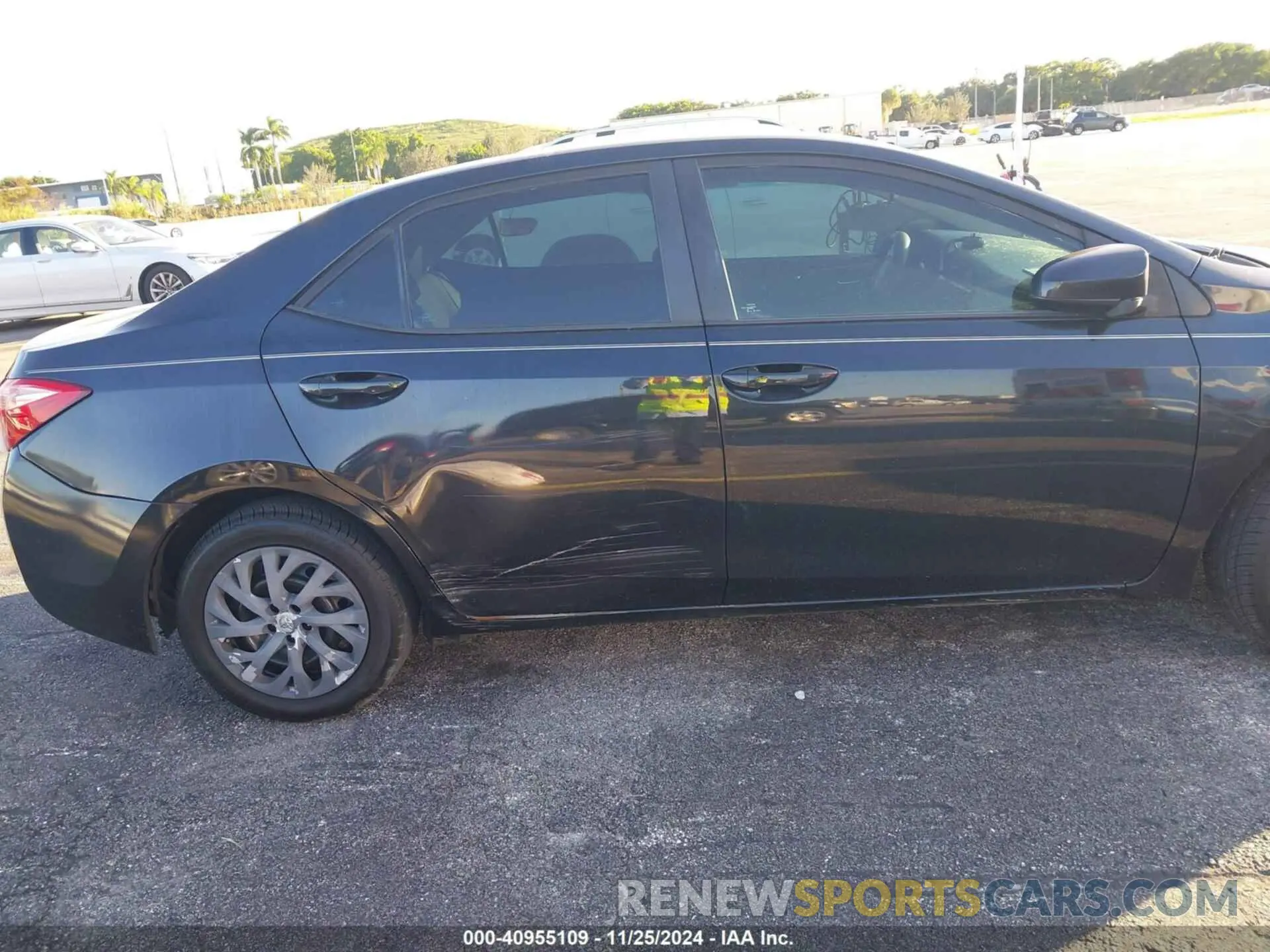 6 fotografías del automóvil dañado 5YFBURHE3KP946362 TOYOTA COROLLA 2019