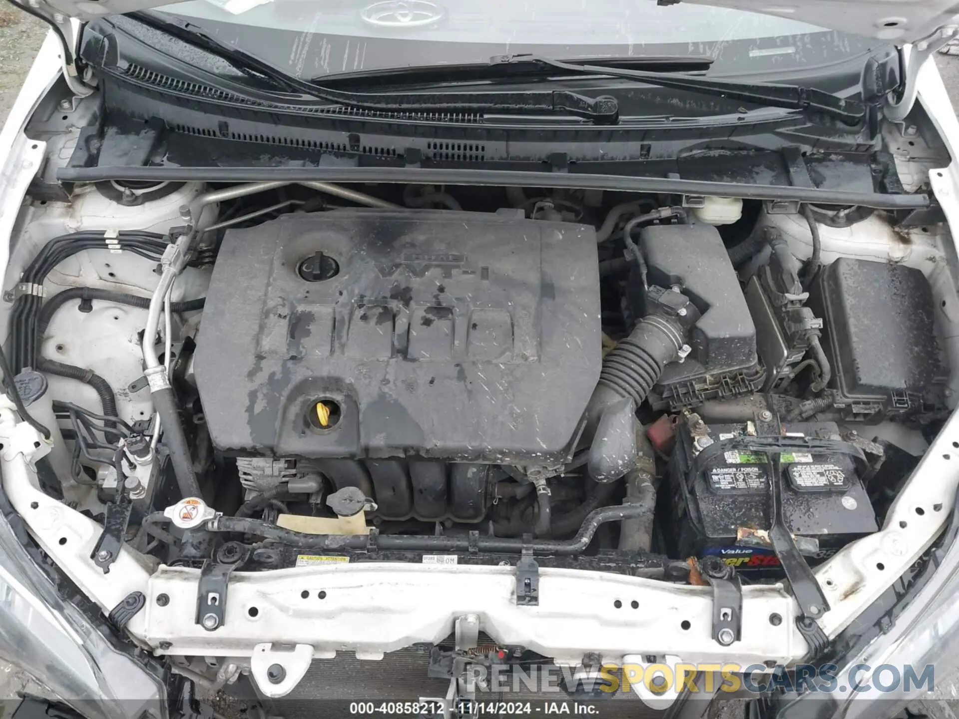10 fotografías del automóvil dañado 5YFBURHE4KP861787 TOYOTA COROLLA 2019