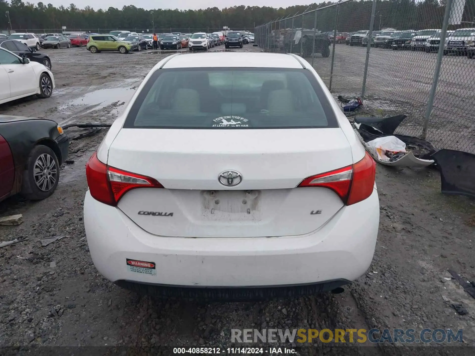 15 fotografías del automóvil dañado 5YFBURHE4KP861787 TOYOTA COROLLA 2019