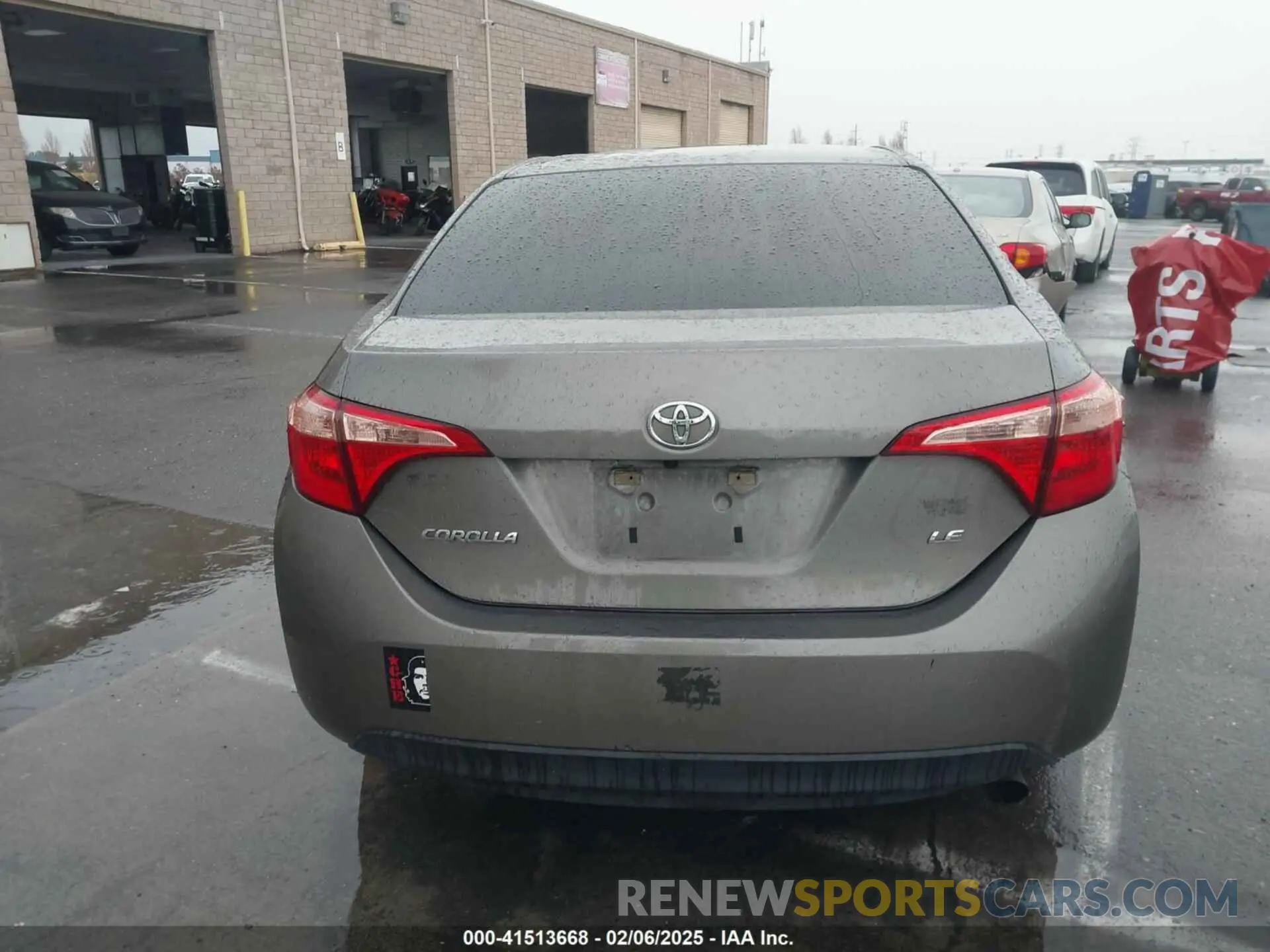 16 fotografías del automóvil dañado 5YFBURHE4KP865645 TOYOTA COROLLA 2019