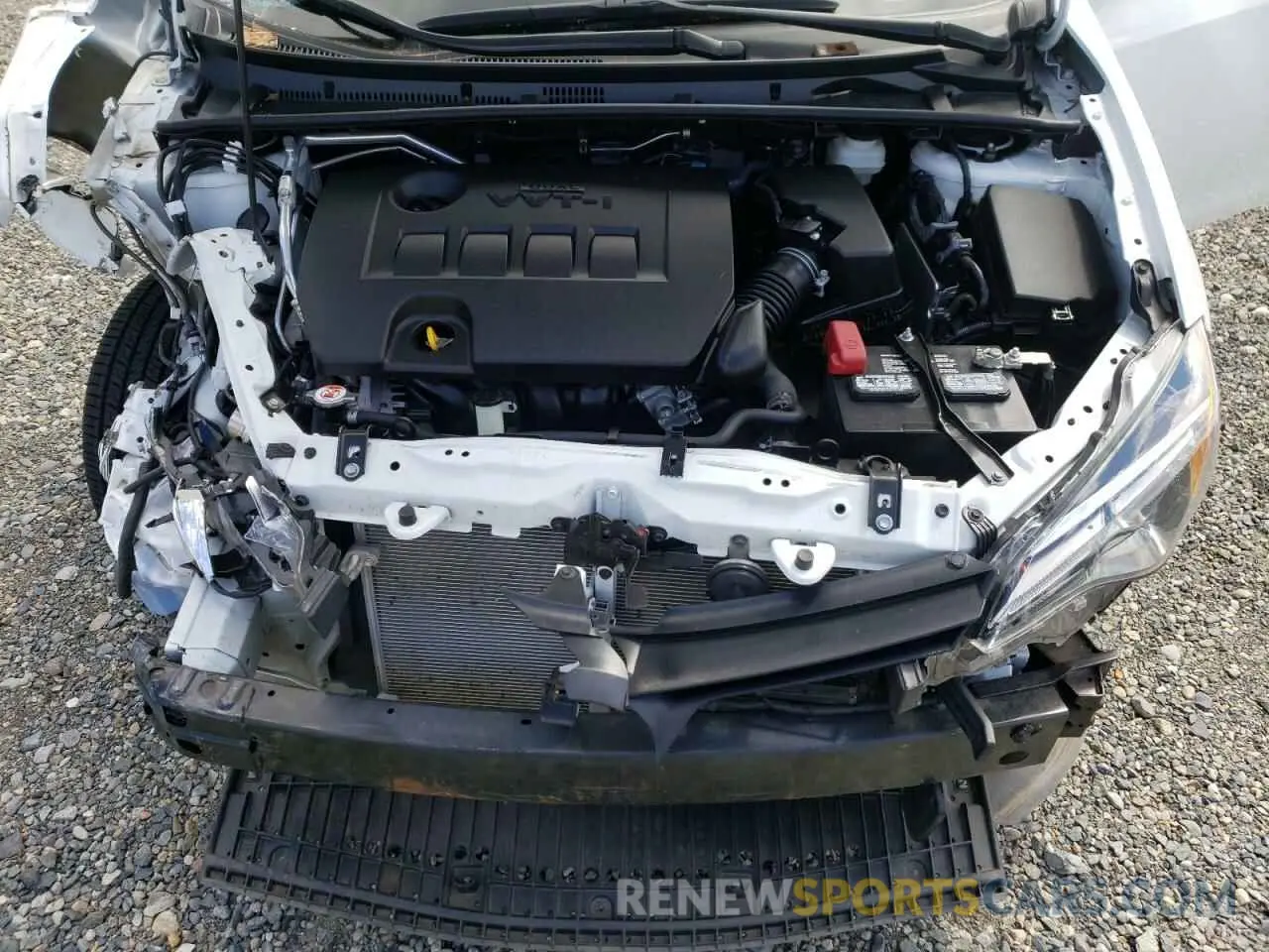 7 fotografías del automóvil dañado 5YFBURHE4KP879058 TOYOTA COROLLA 2019