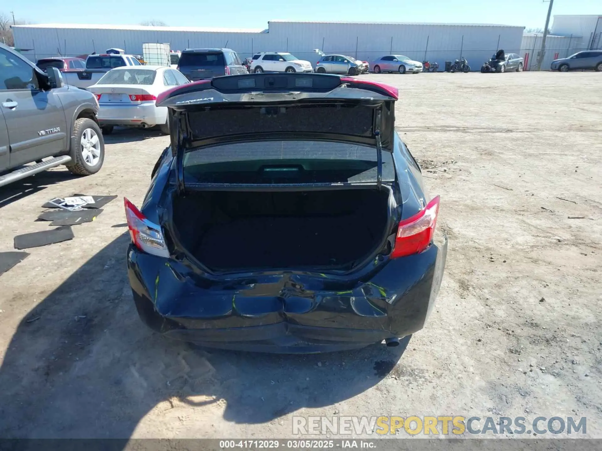 16 fotografías del automóvil dañado 5YFBURHE4KP879738 TOYOTA COROLLA 2019
