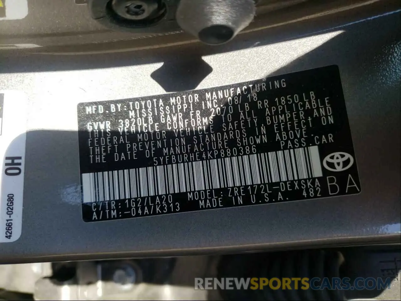10 fotografías del automóvil dañado 5YFBURHE4KP880386 TOYOTA COROLLA 2019