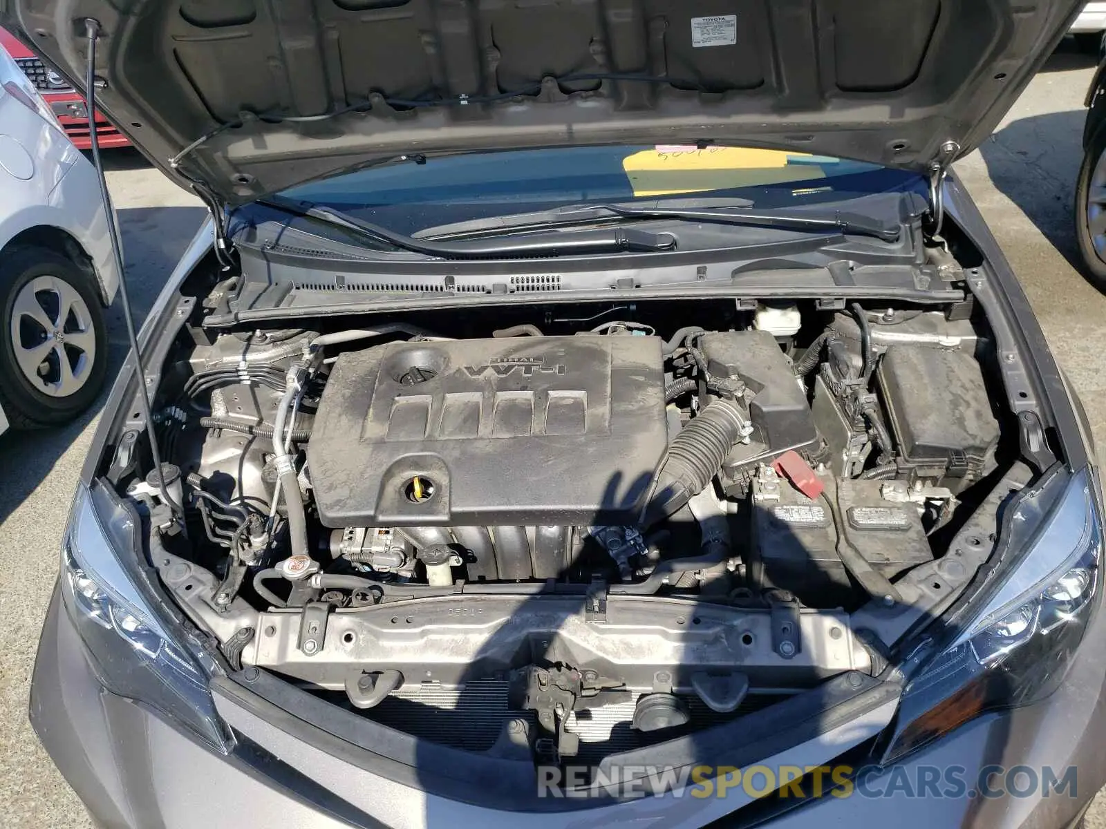 7 fotografías del automóvil dañado 5YFBURHE4KP880386 TOYOTA COROLLA 2019