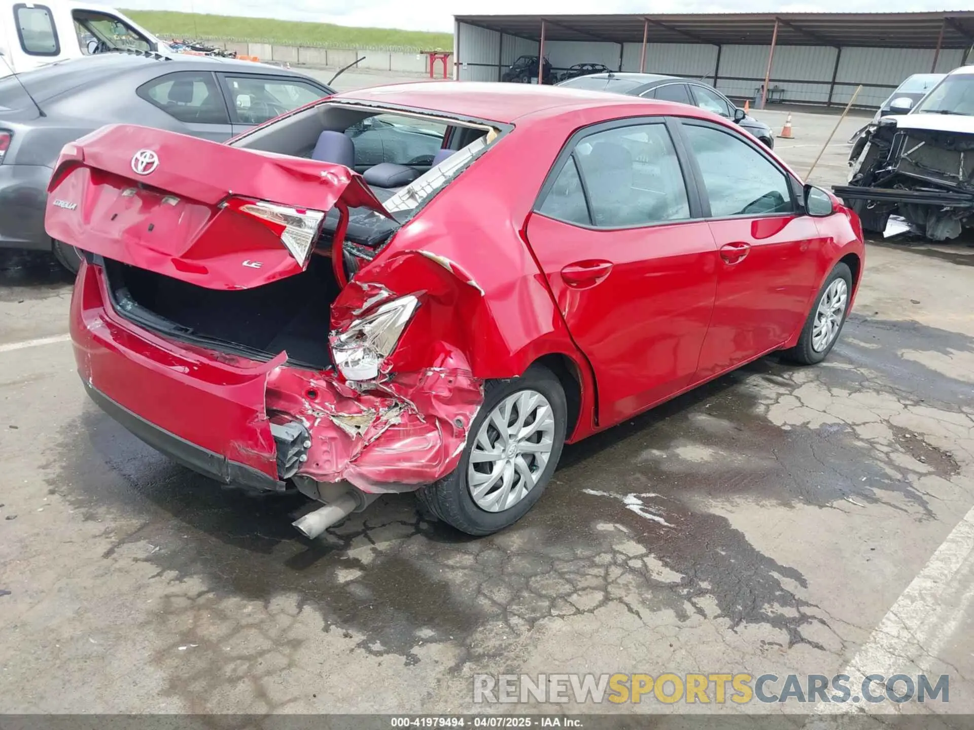 4 fotografías del automóvil dañado 5YFBURHE4KP883871 TOYOTA COROLLA 2019