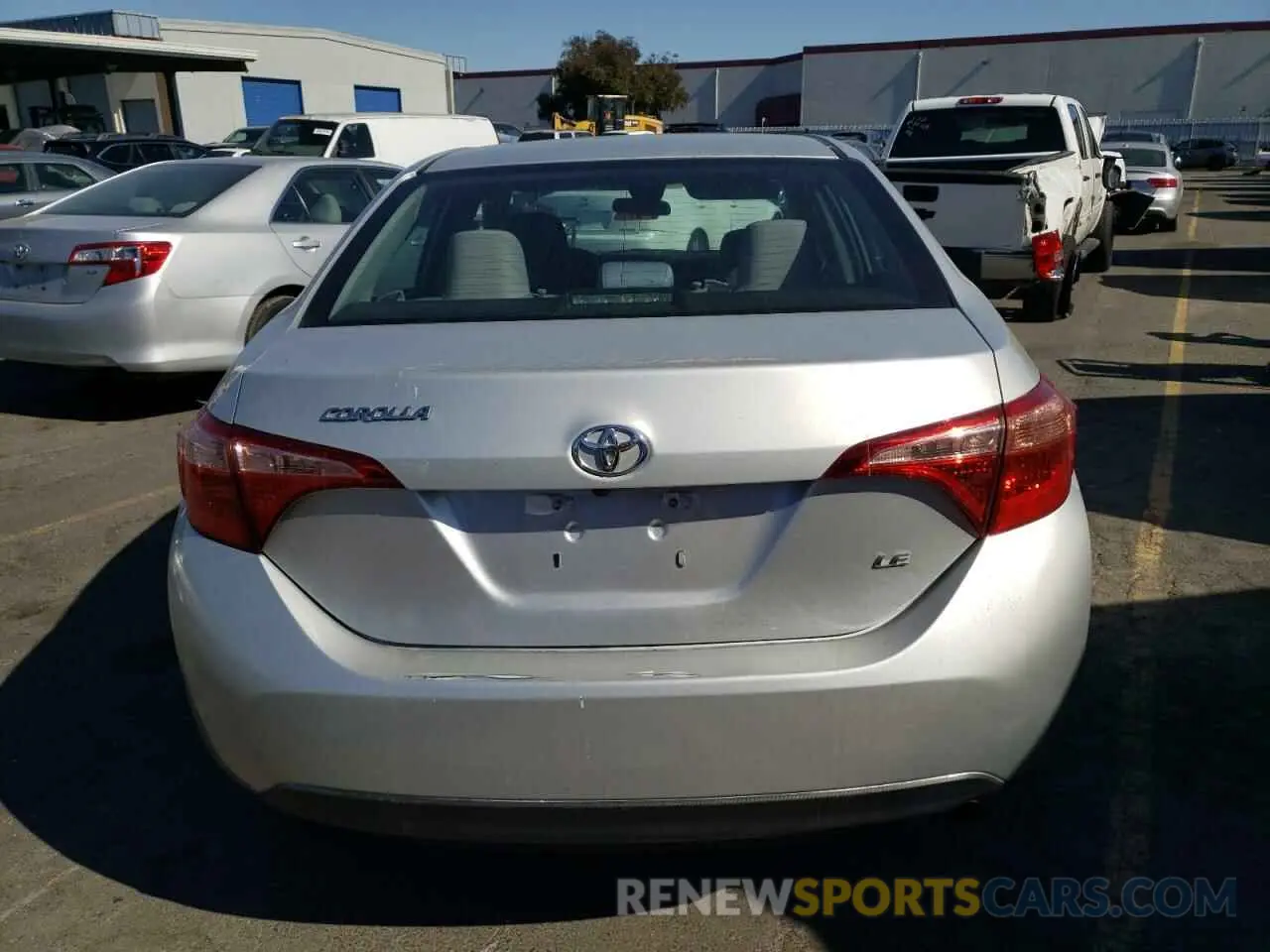 6 fotografías del automóvil dañado 5YFBURHE4KP891632 TOYOTA COROLLA 2019