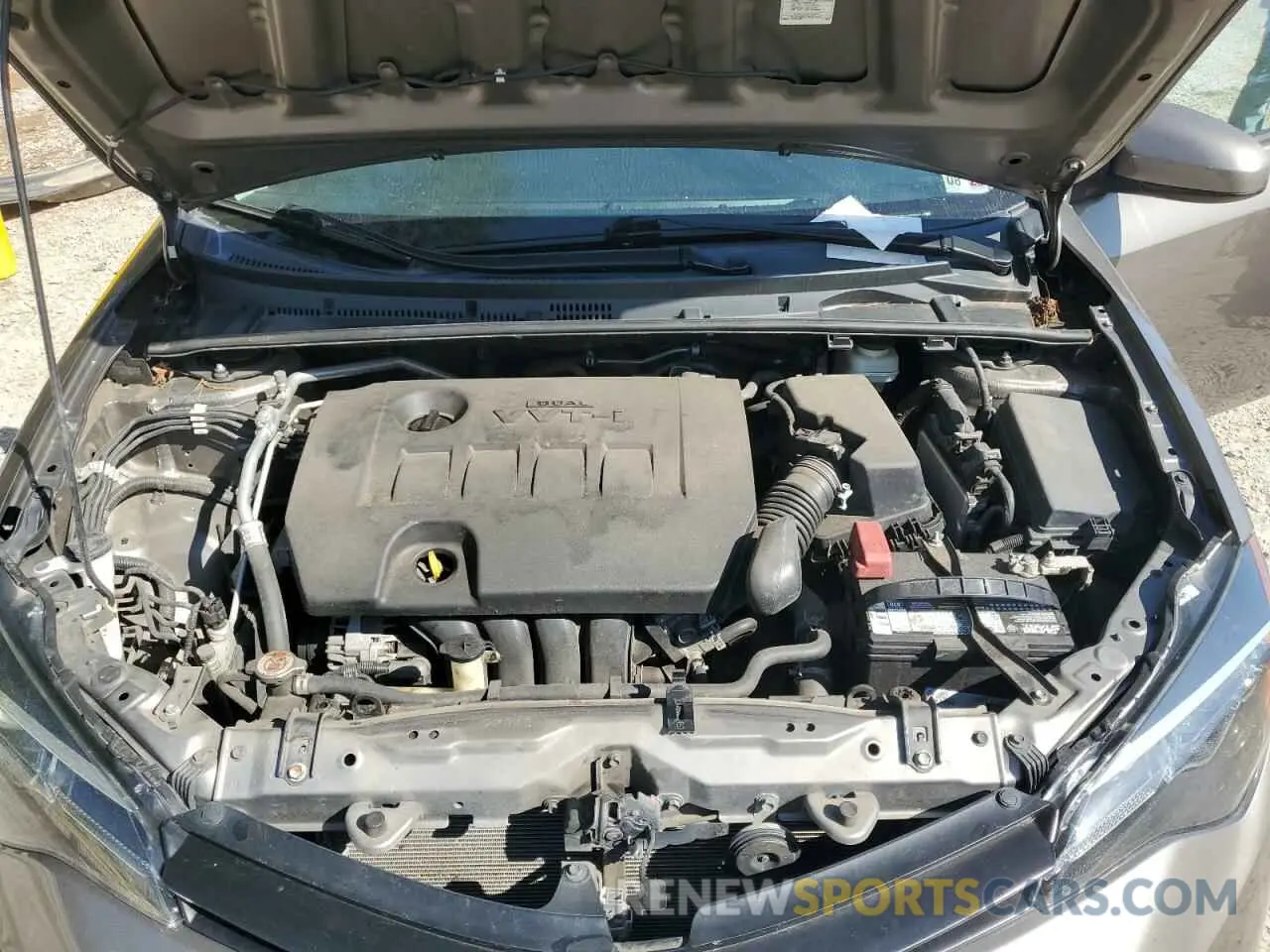 11 fotografías del automóvil dañado 5YFBURHE4KP899147 TOYOTA COROLLA 2019