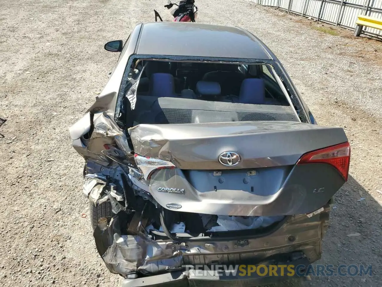 6 fotografías del automóvil dañado 5YFBURHE4KP899147 TOYOTA COROLLA 2019