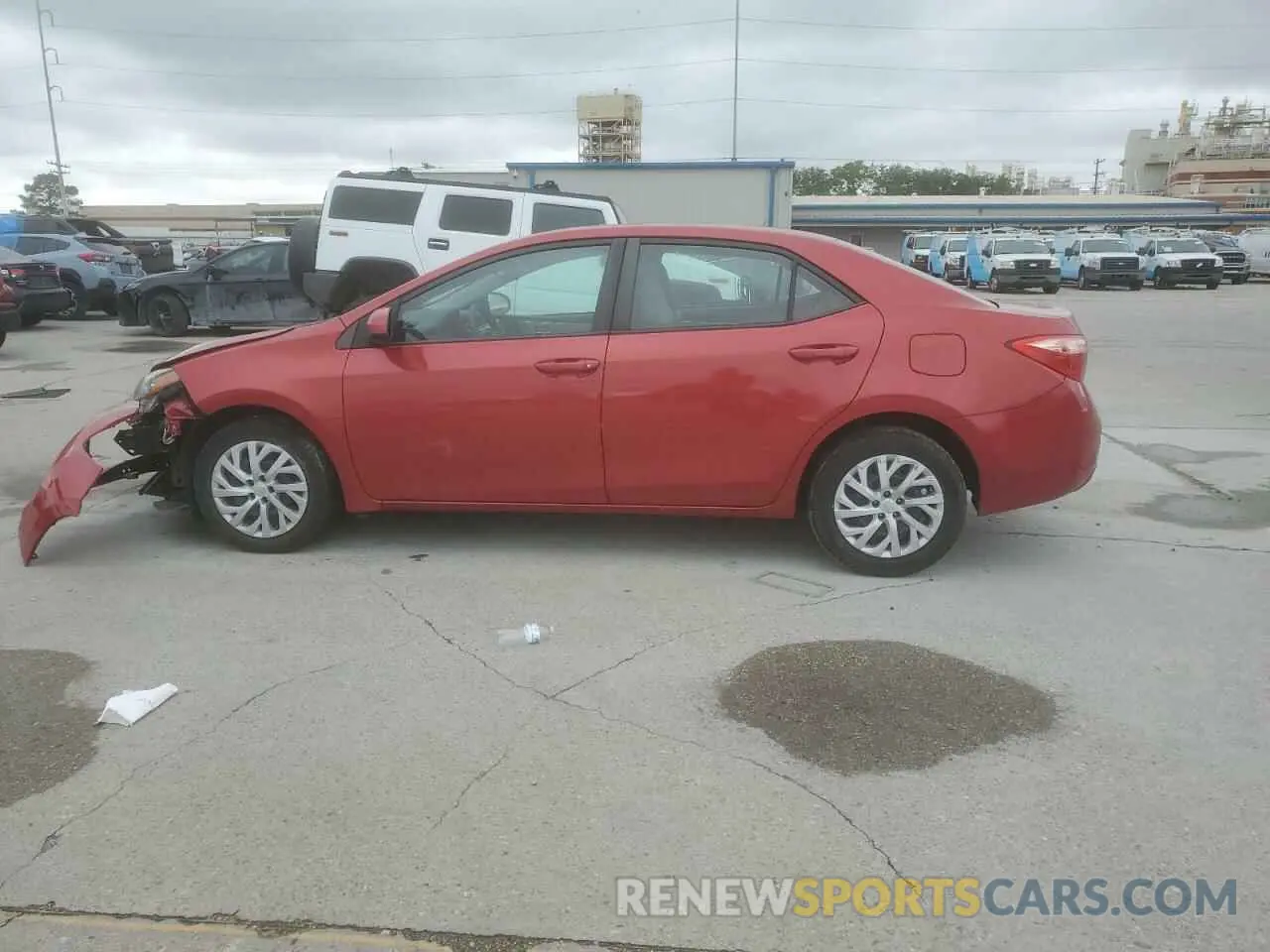 2 fotografías del automóvil dañado 5YFBURHE4KP903004 TOYOTA COROLLA 2019