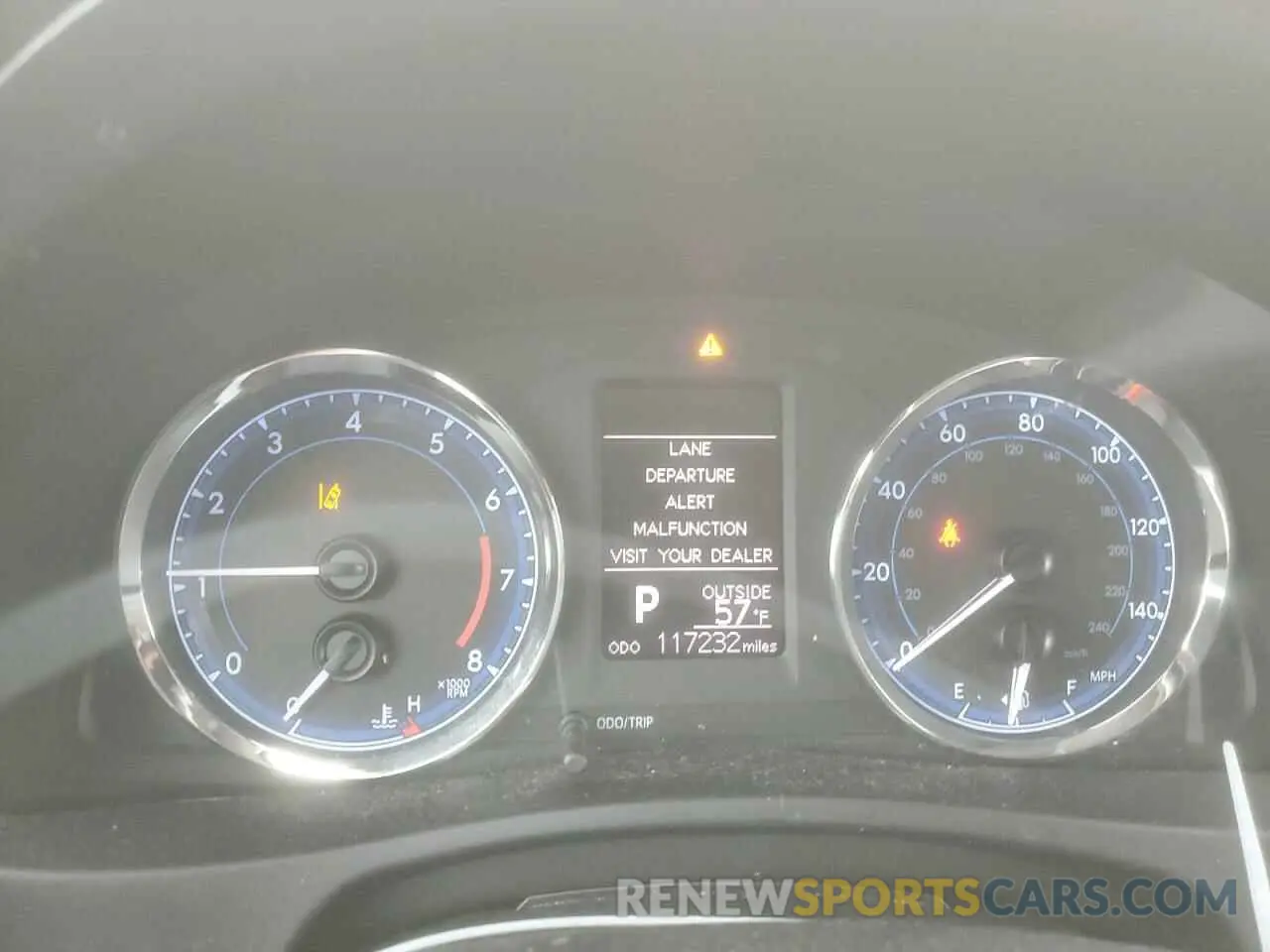 9 fotografías del automóvil dañado 5YFBURHE4KP903004 TOYOTA COROLLA 2019