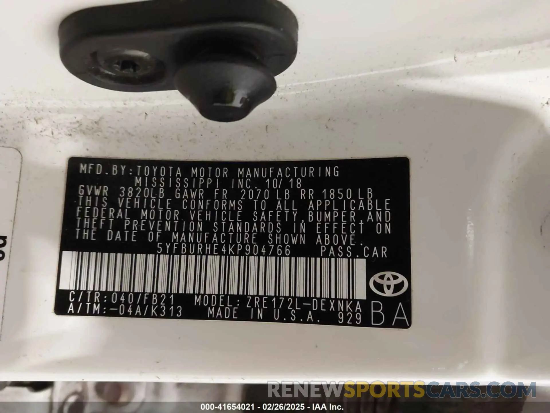 9 fotografías del automóvil dañado 5YFBURHE4KP904766 TOYOTA COROLLA 2019