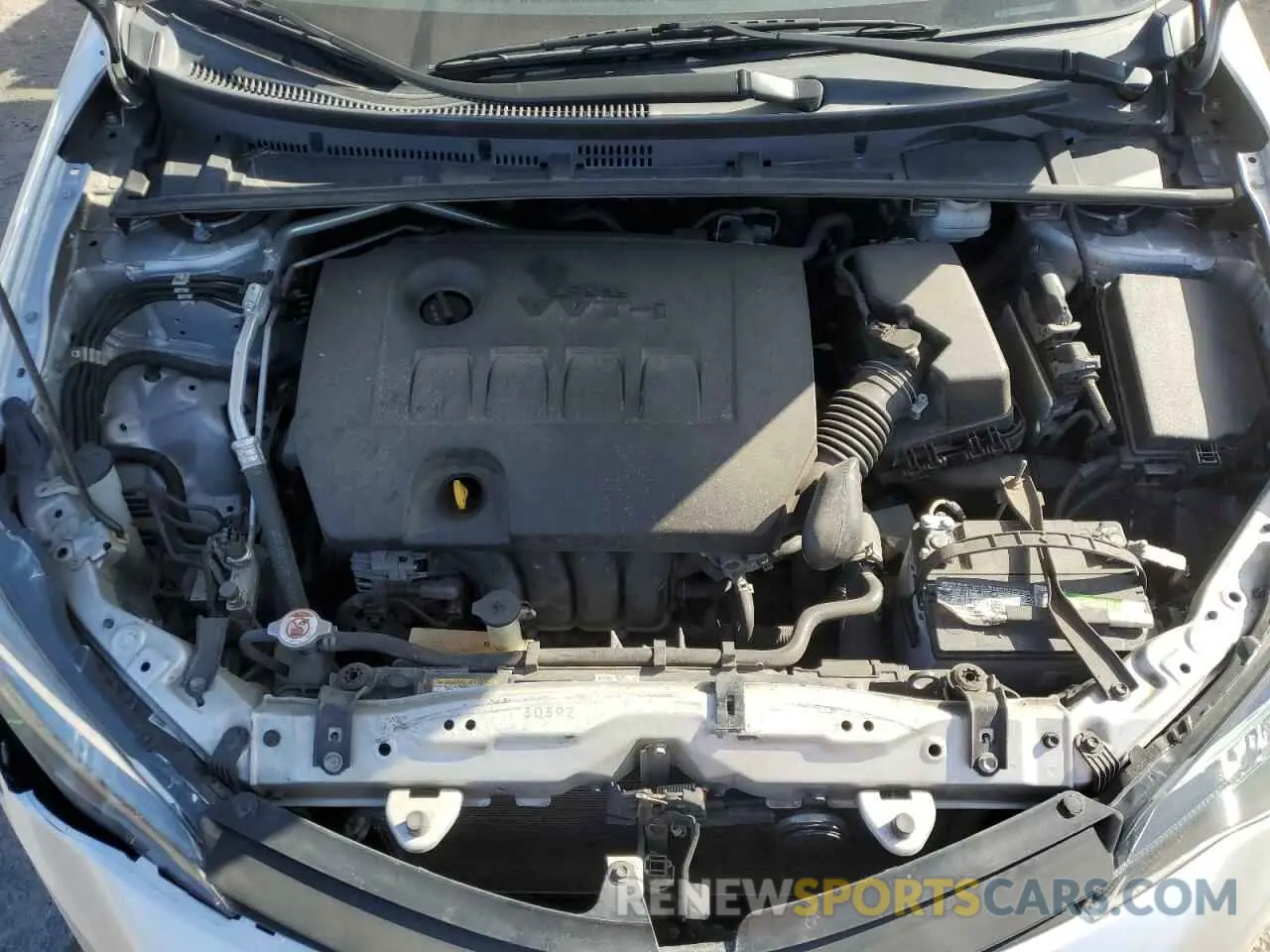 11 fotografías del automóvil dañado 5YFBURHE4KP905674 TOYOTA COROLLA 2019