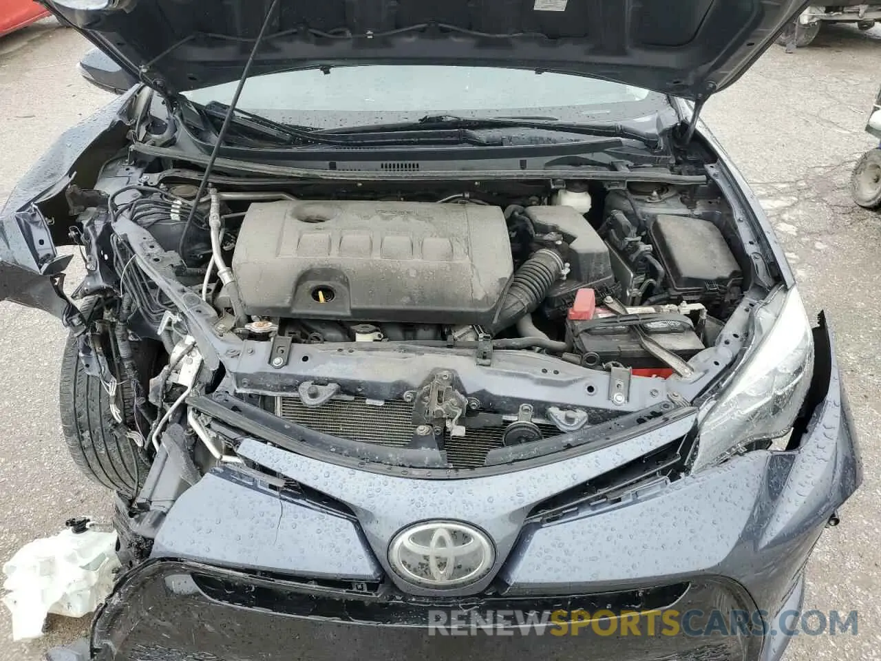 11 fotografías del automóvil dañado 5YFBURHE4KP909109 TOYOTA COROLLA 2019