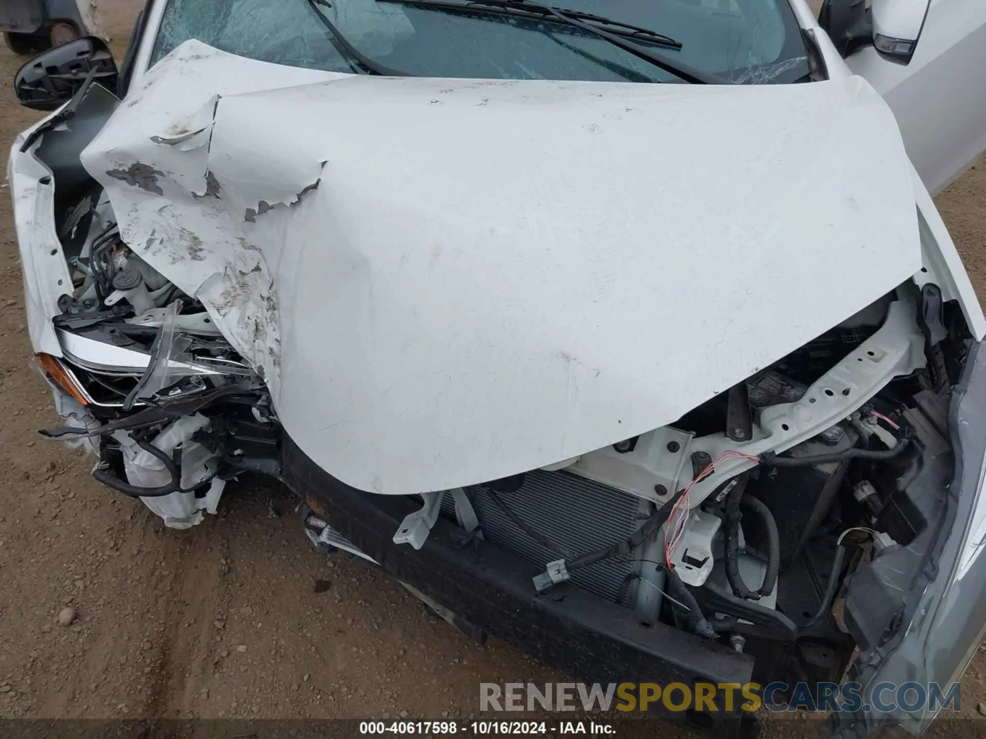 10 fotografías del automóvil dañado 5YFBURHE4KP914777 TOYOTA COROLLA 2019