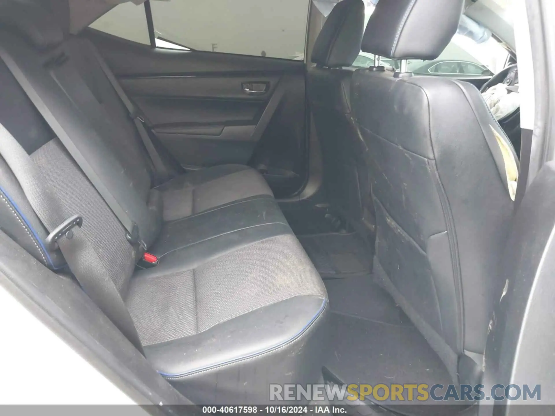 8 fotografías del automóvil dañado 5YFBURHE4KP914777 TOYOTA COROLLA 2019