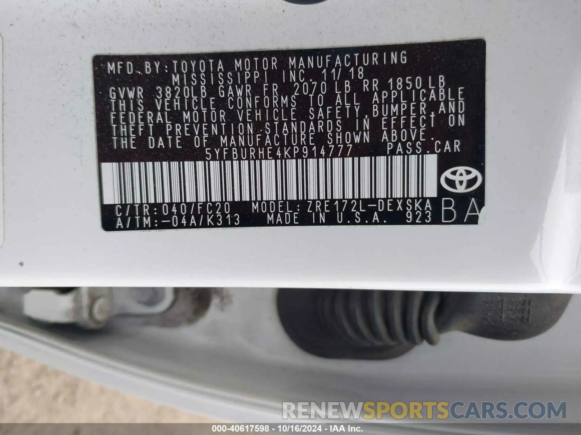 9 fotografías del automóvil dañado 5YFBURHE4KP914777 TOYOTA COROLLA 2019