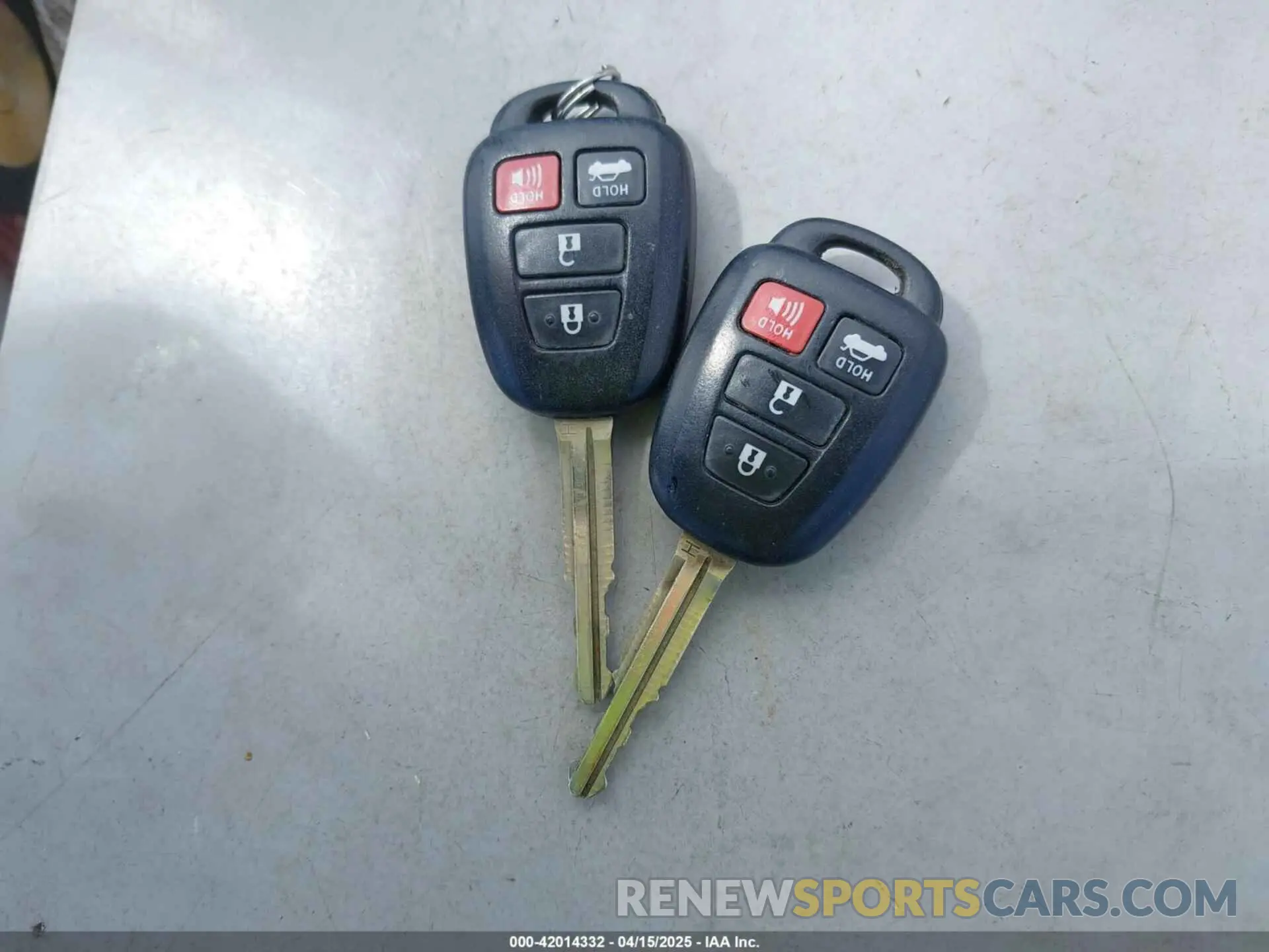 11 fotografías del automóvil dañado 5YFBURHE4KP916318 TOYOTA COROLLA 2019