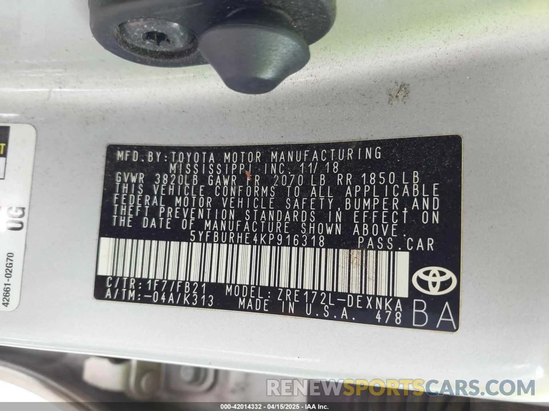 9 fotografías del automóvil dañado 5YFBURHE4KP916318 TOYOTA COROLLA 2019