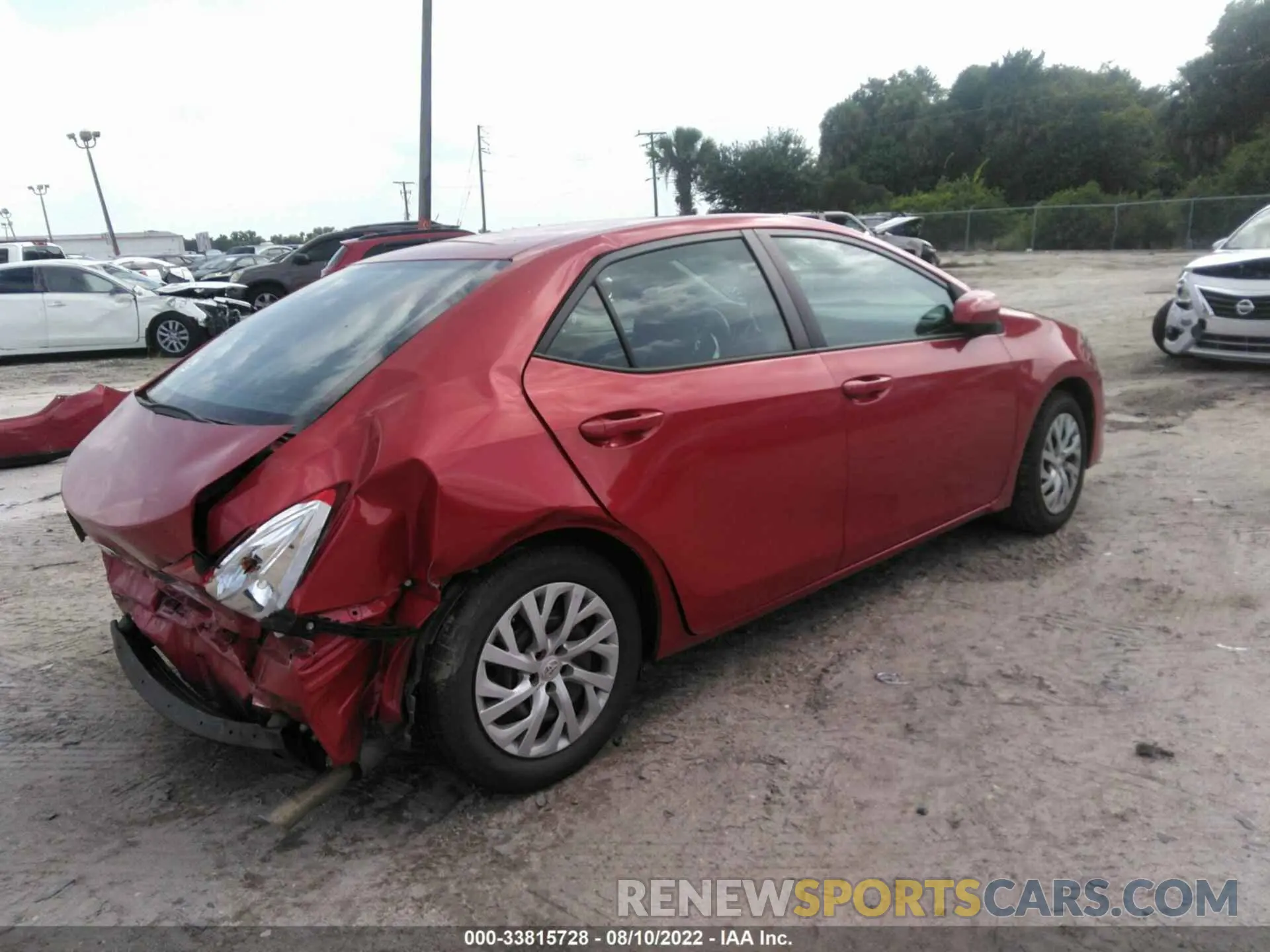 4 fotografías del automóvil dañado 5YFBURHE4KP921521 TOYOTA COROLLA 2019