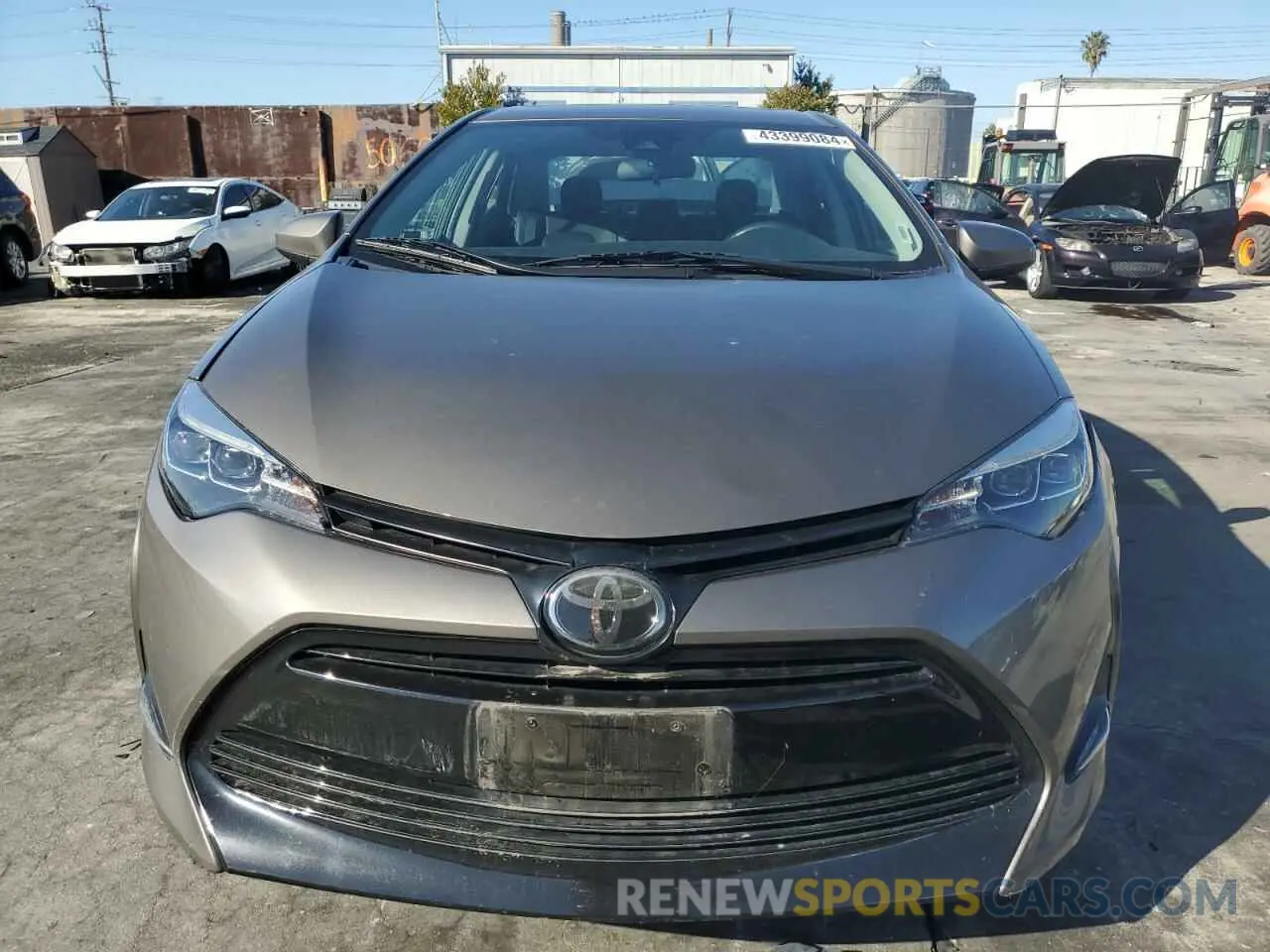 5 fotografías del automóvil dañado 5YFBURHE4KP922992 TOYOTA COROLLA 2019
