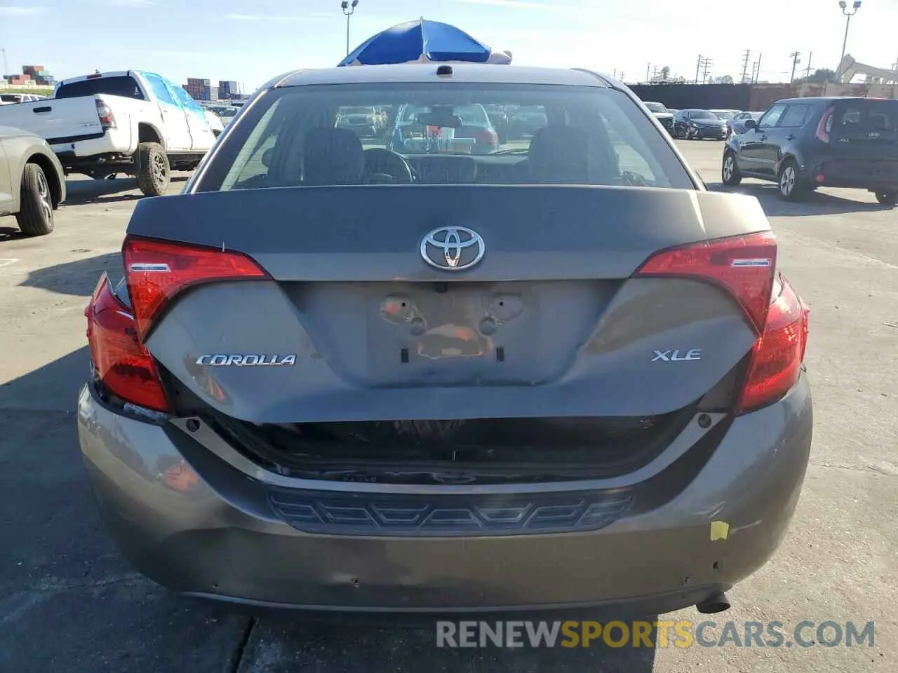 6 fotografías del automóvil dañado 5YFBURHE4KP922992 TOYOTA COROLLA 2019