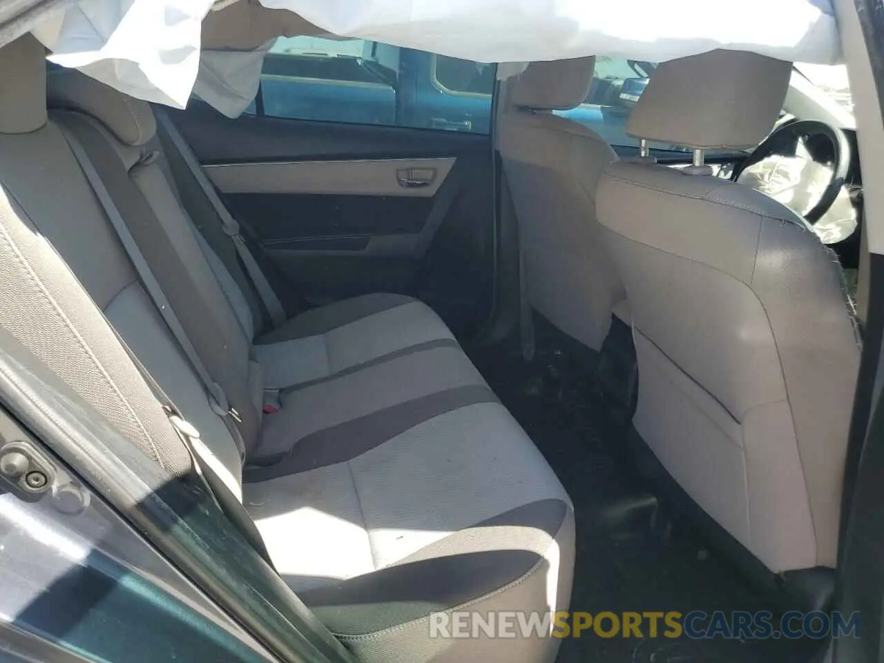 10 fotografías del automóvil dañado 5YFBURHE4KP929053 TOYOTA COROLLA 2019