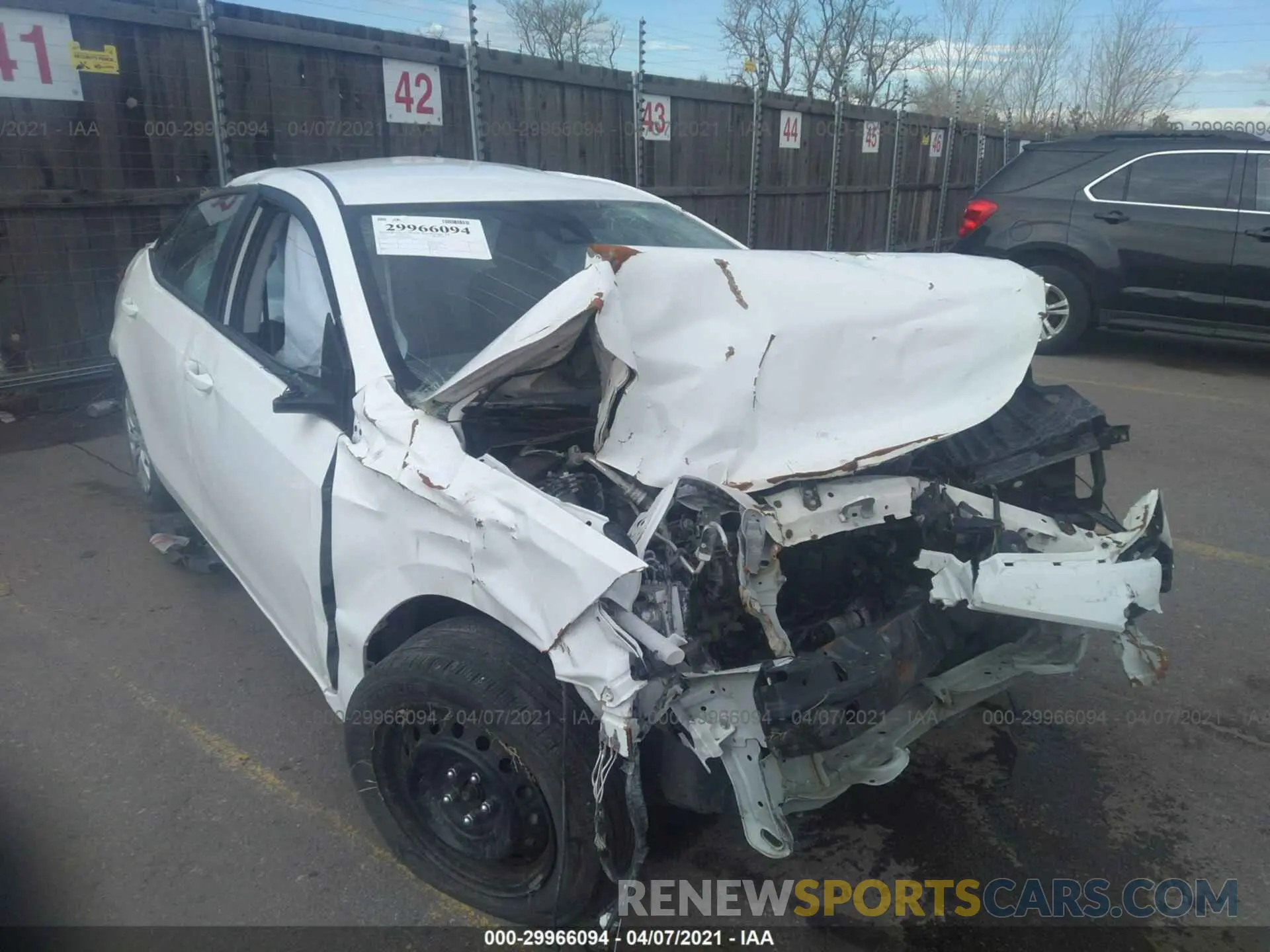 1 fotografías del automóvil dañado 5YFBURHE4KP932972 TOYOTA COROLLA 2019