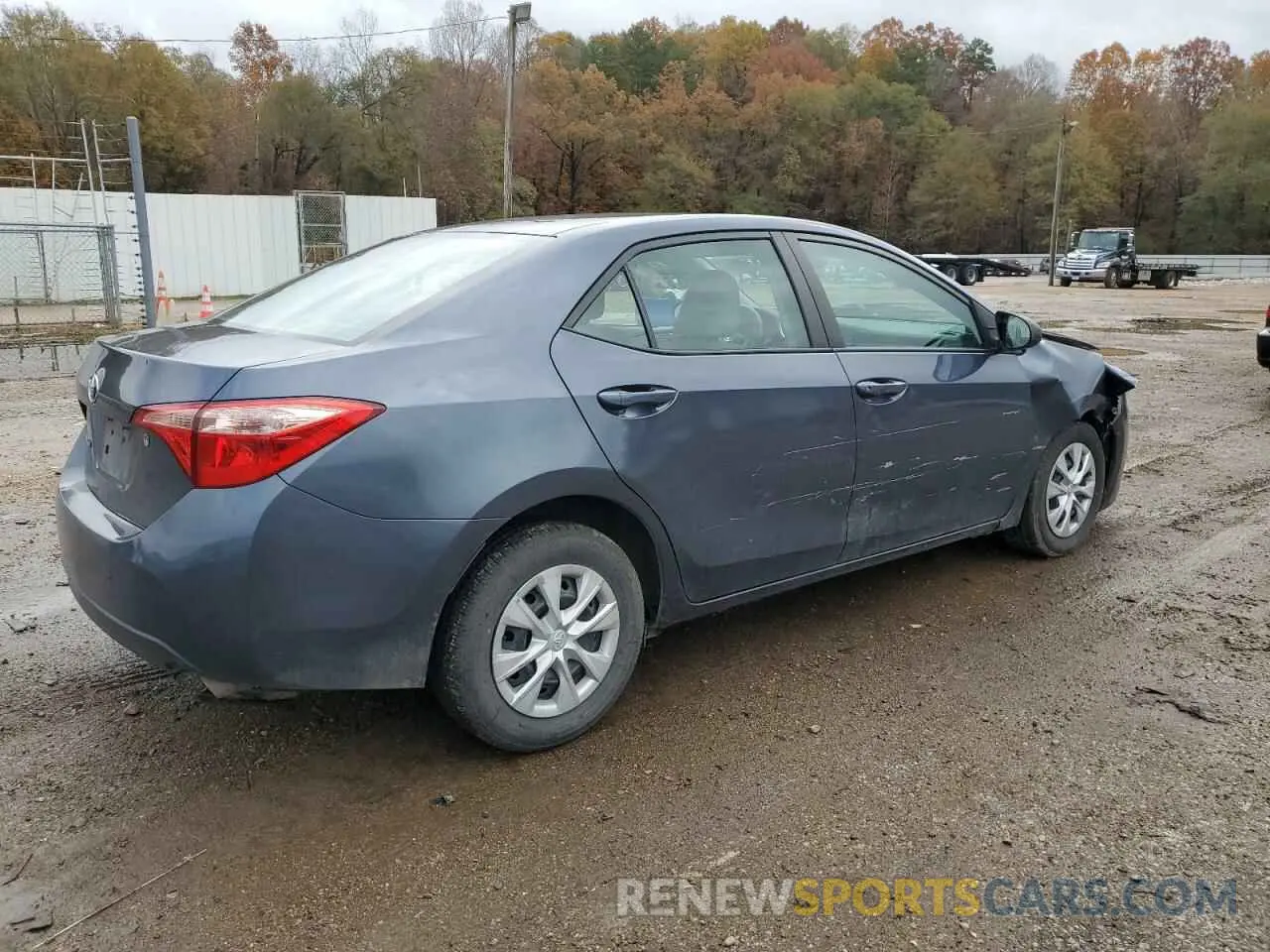 3 fotografías del automóvil dañado 5YFBURHE4KP947388 TOYOTA COROLLA 2019