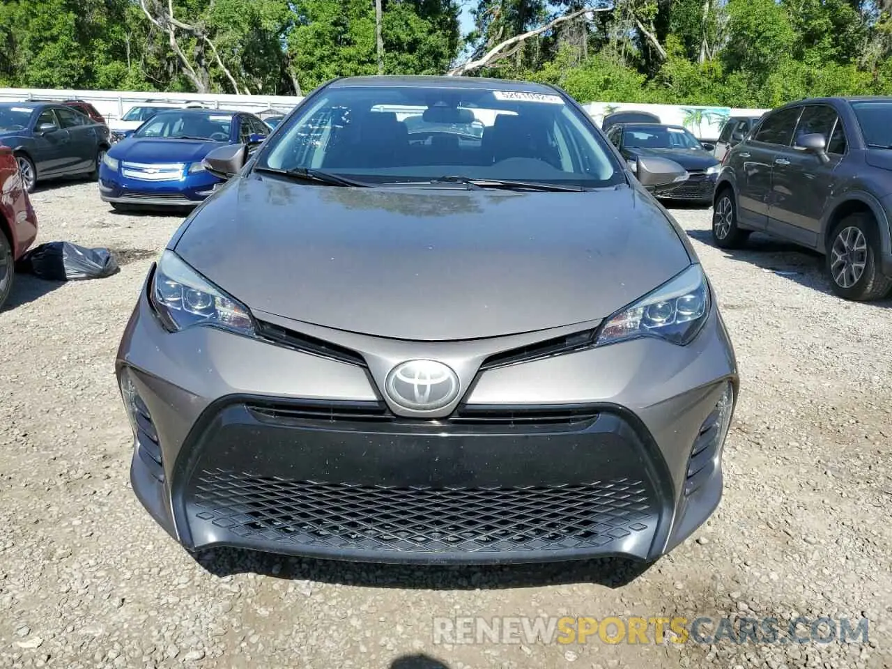 5 fotografías del automóvil dañado 5YFBURHE4KP947794 TOYOTA COROLLA 2019