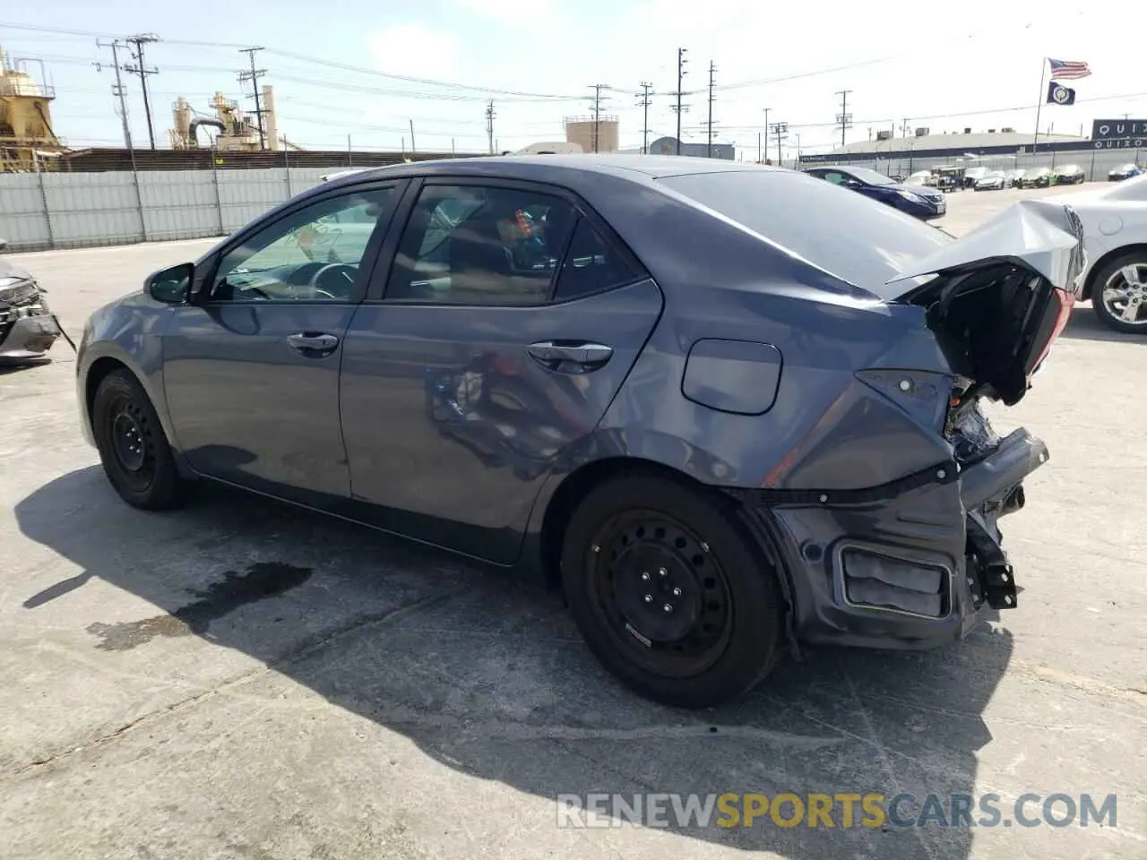 3 fotografías del automóvil dañado 5YFBURHE4KP948718 TOYOTA COROLLA 2019