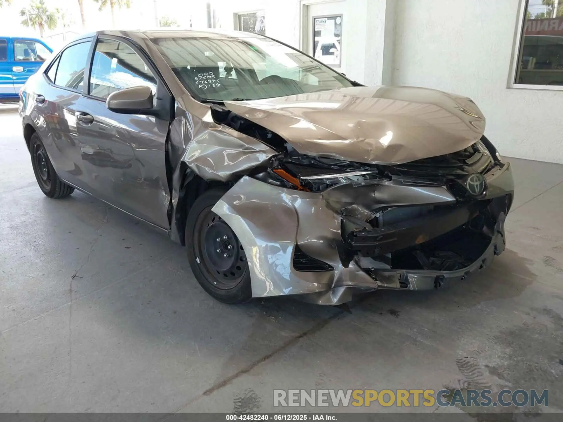 1 fotografías del automóvil dañado 5YFBURHE5KP858493 TOYOTA COROLLA 2019