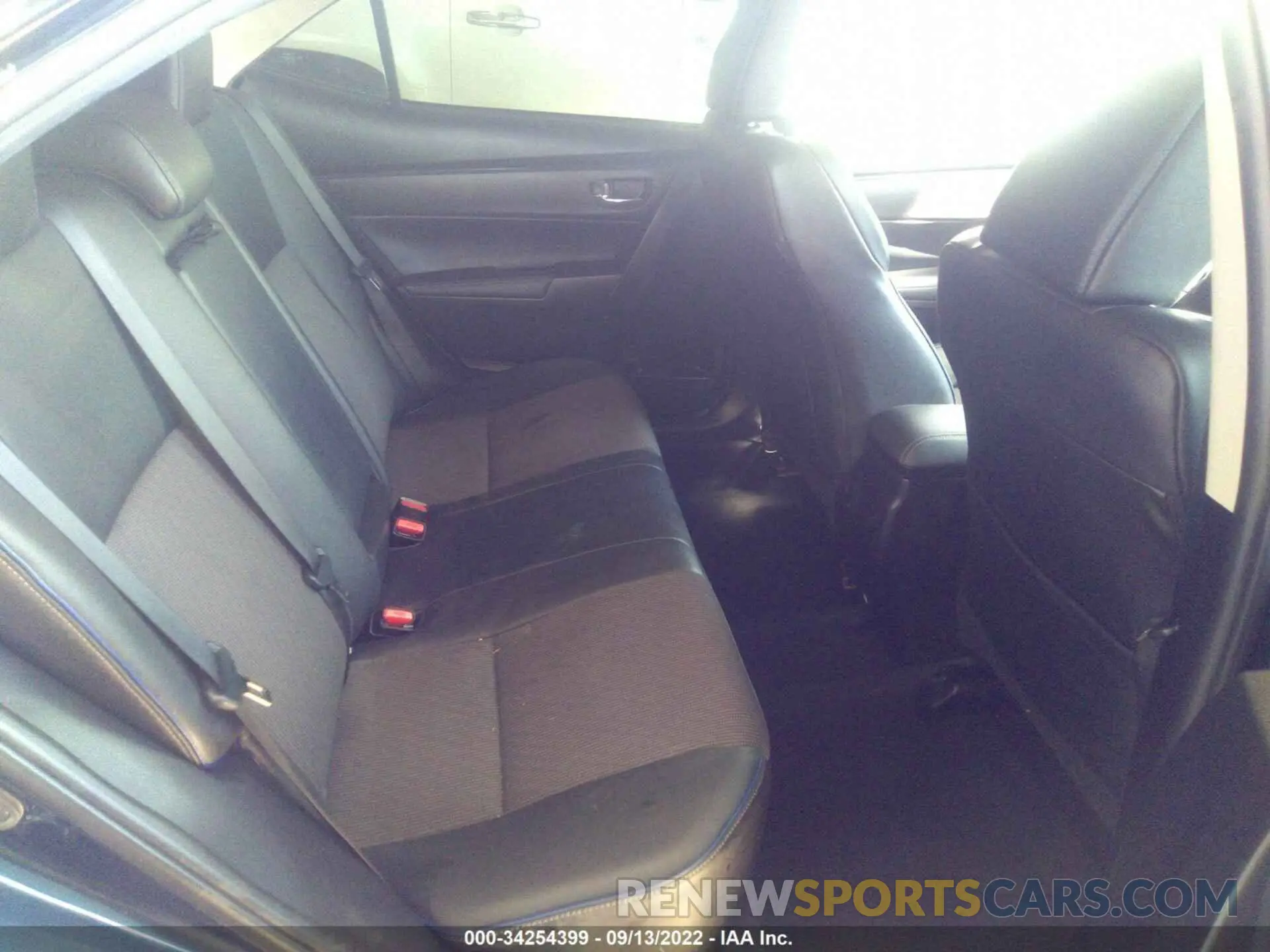8 fotografías del automóvil dañado 5YFBURHE5KP867520 TOYOTA COROLLA 2019