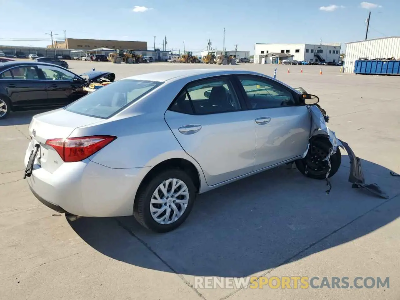3 fotografías del automóvil dañado 5YFBURHE5KP870949 TOYOTA COROLLA 2019