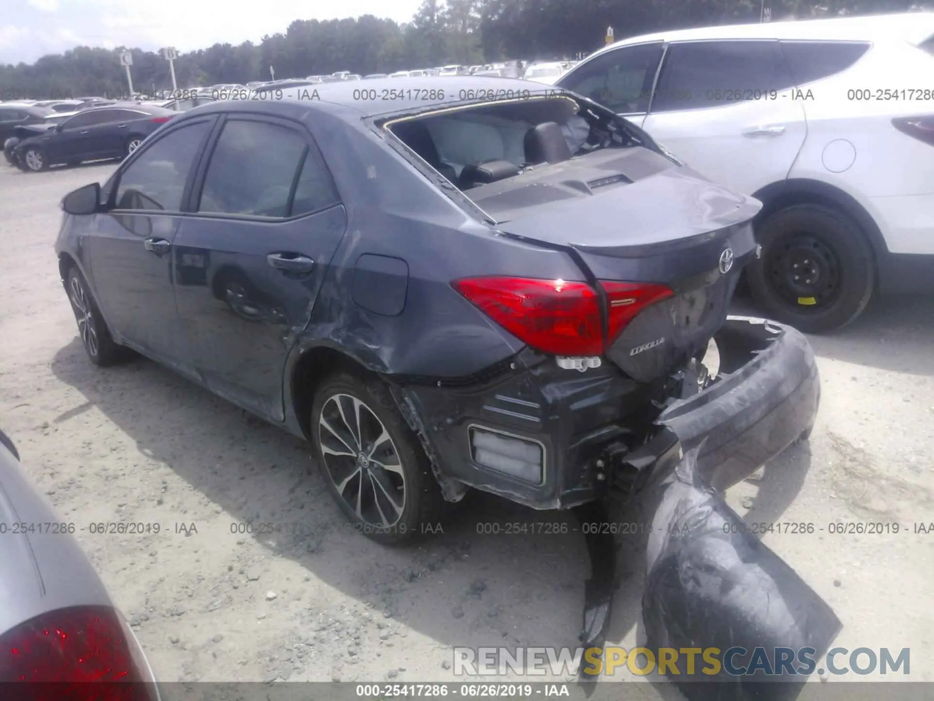 3 fotografías del automóvil dañado 5YFBURHE5KP875469 TOYOTA COROLLA 2019