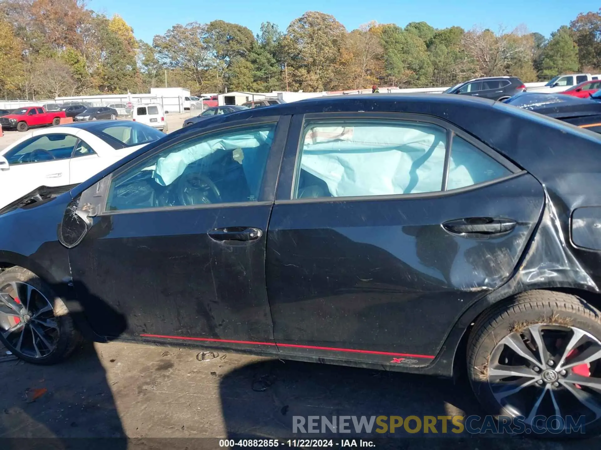 14 fotografías del automóvil dañado 5YFBURHE5KP881840 TOYOTA COROLLA 2019