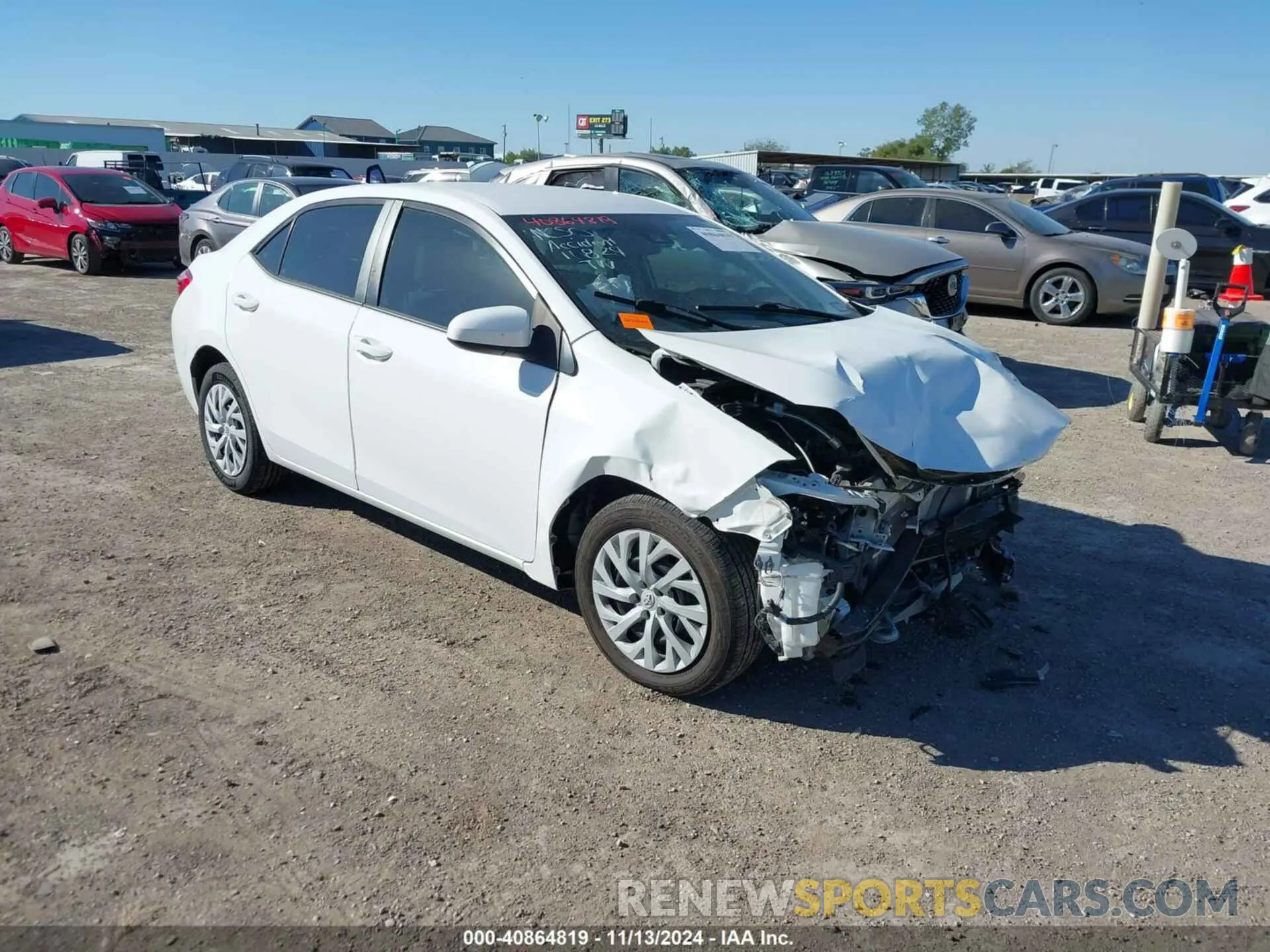 1 fotografías del automóvil dañado 5YFBURHE5KP883782 TOYOTA COROLLA 2019