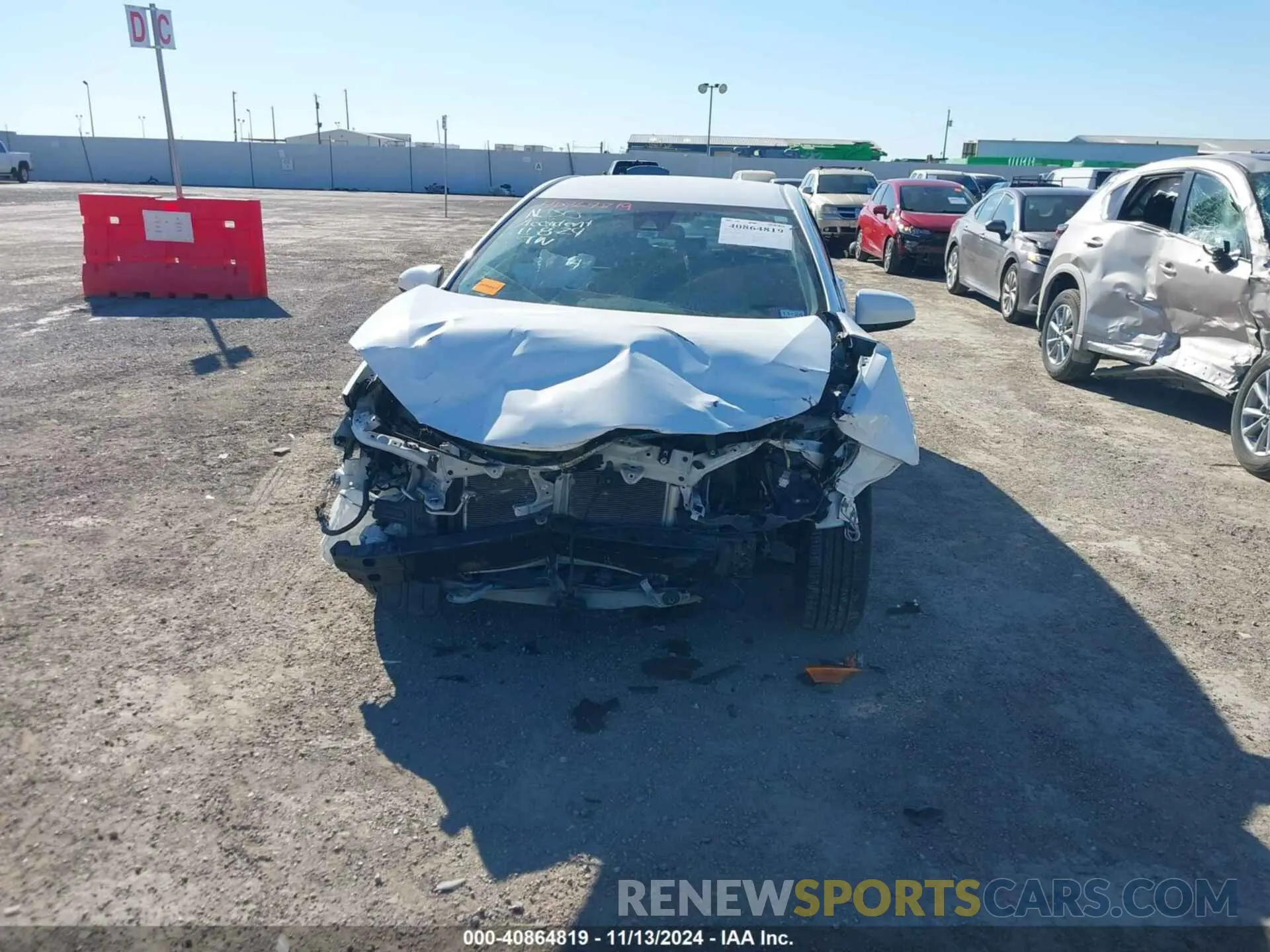 6 fotografías del automóvil dañado 5YFBURHE5KP883782 TOYOTA COROLLA 2019