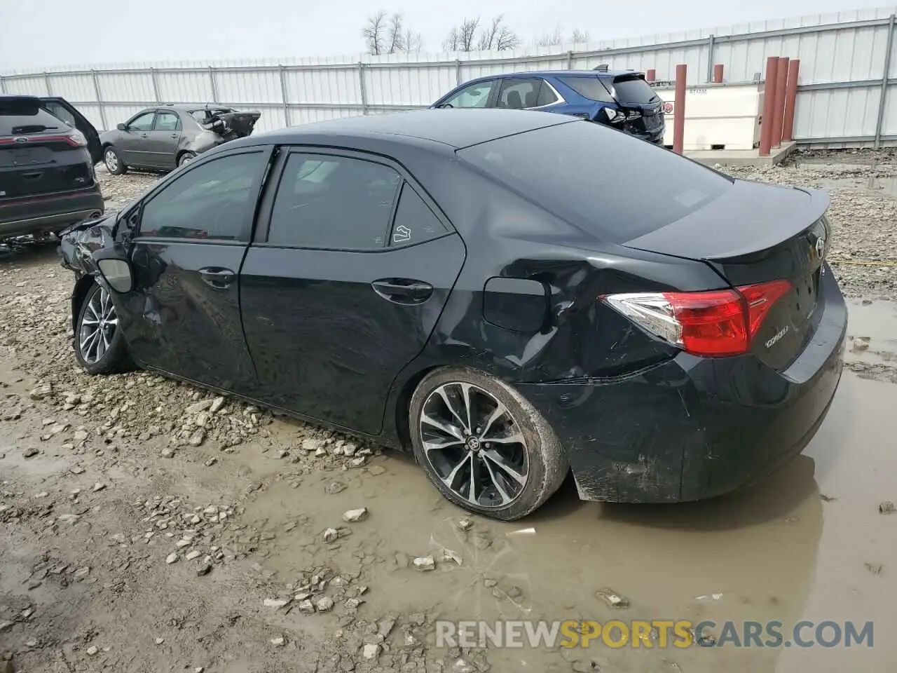 2 fotografías del automóvil dañado 5YFBURHE5KP887752 TOYOTA COROLLA 2019