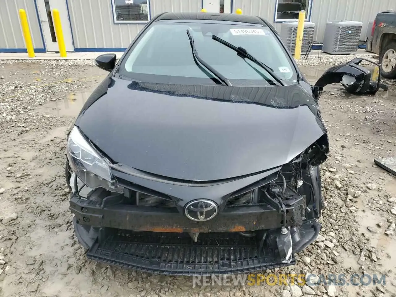 5 fotografías del automóvil dañado 5YFBURHE5KP887752 TOYOTA COROLLA 2019