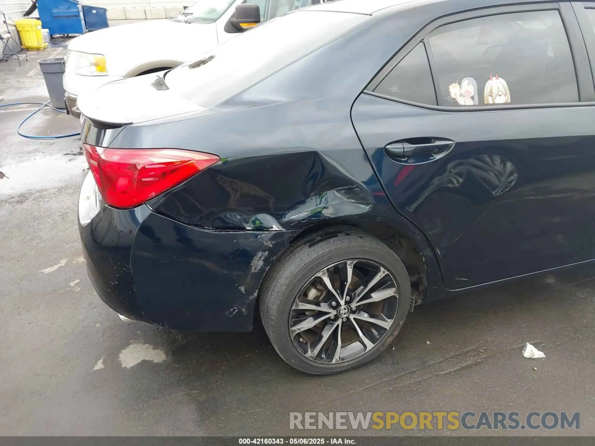 6 fotografías del automóvil dañado 5YFBURHE5KP890375 TOYOTA COROLLA 2019