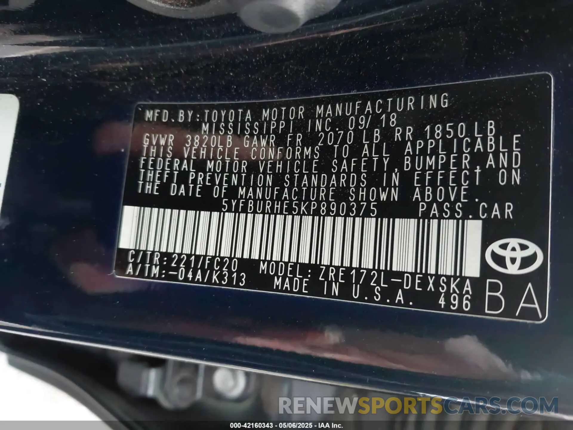 9 fotografías del automóvil dañado 5YFBURHE5KP890375 TOYOTA COROLLA 2019