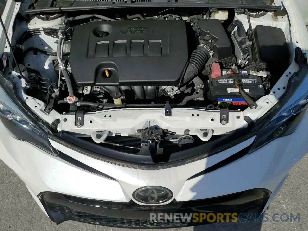 11 fotografías del automóvil dañado 5YFBURHE5KP892773 TOYOTA COROLLA 2019