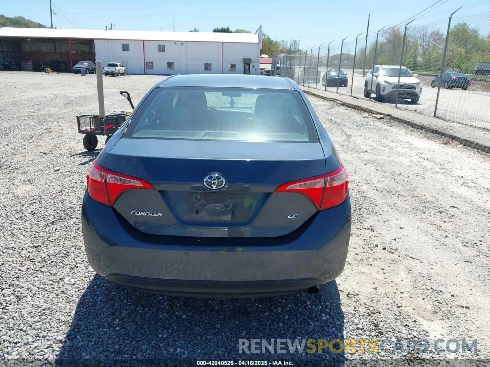 17 fotografías del automóvil dañado 5YFBURHE5KP897309 TOYOTA COROLLA 2019