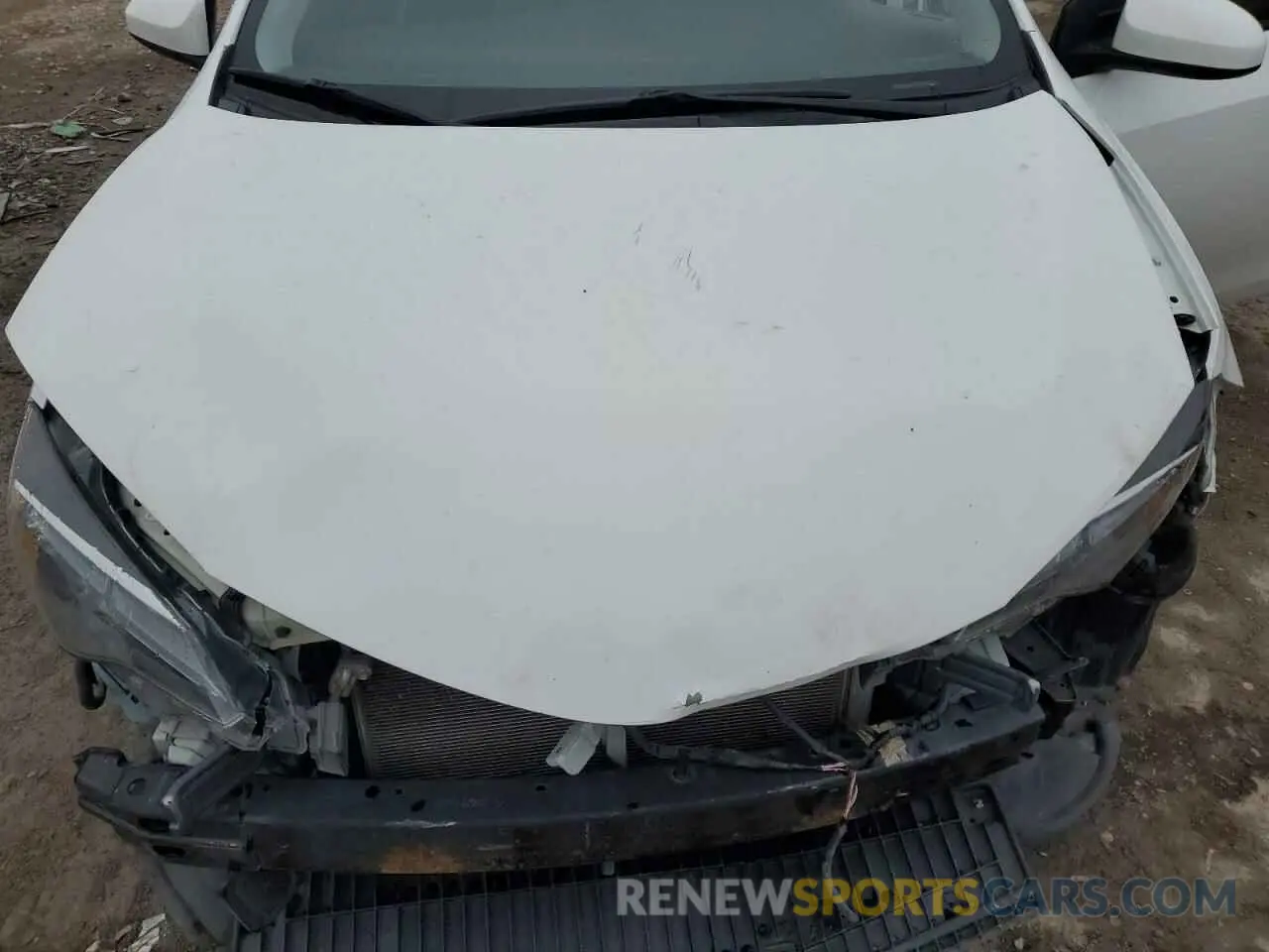 11 fotografías del automóvil dañado 5YFBURHE5KP899447 TOYOTA COROLLA 2019