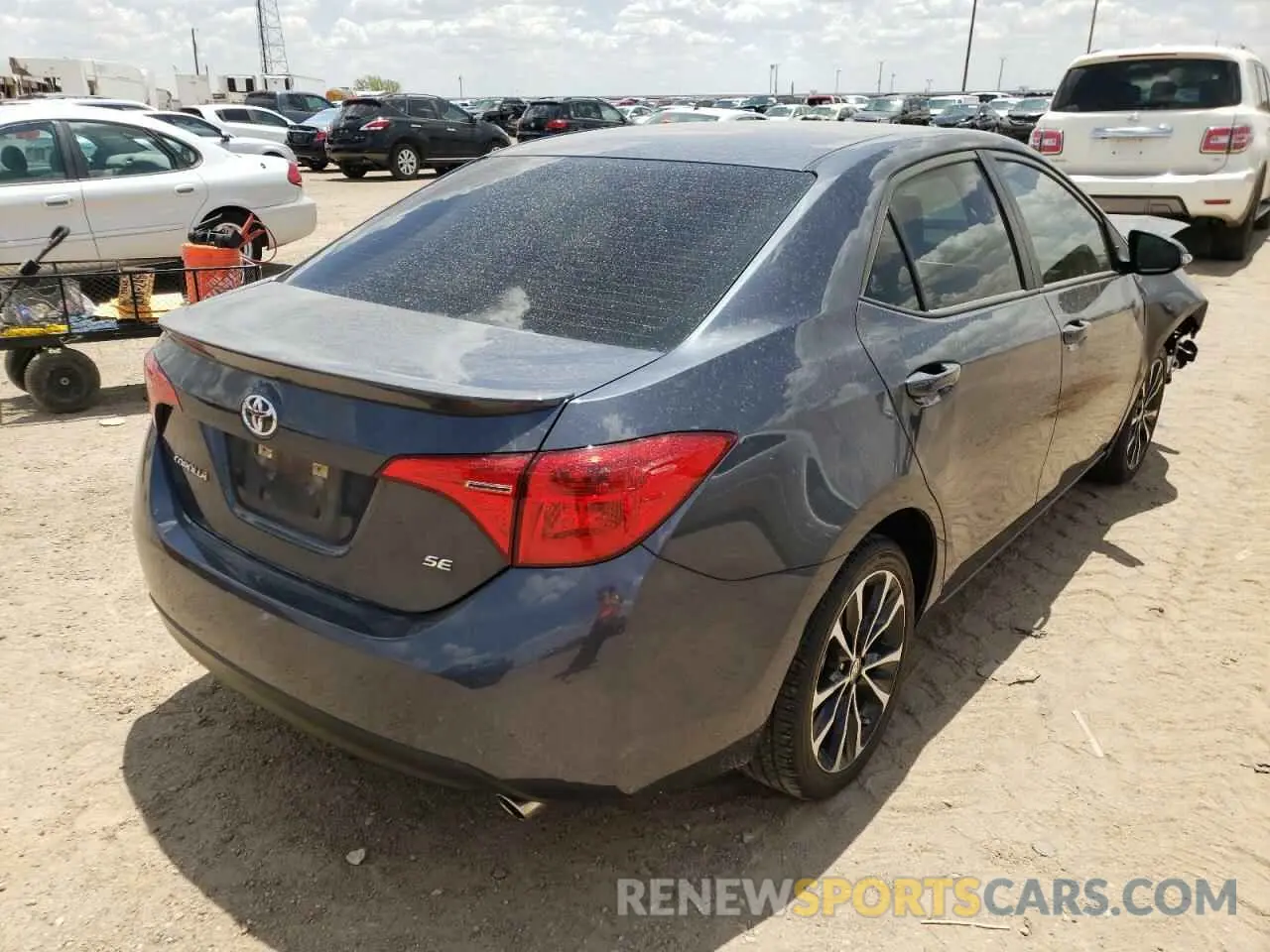 4 fotografías del automóvil dañado 5YFBURHE5KP905988 TOYOTA COROLLA 2019