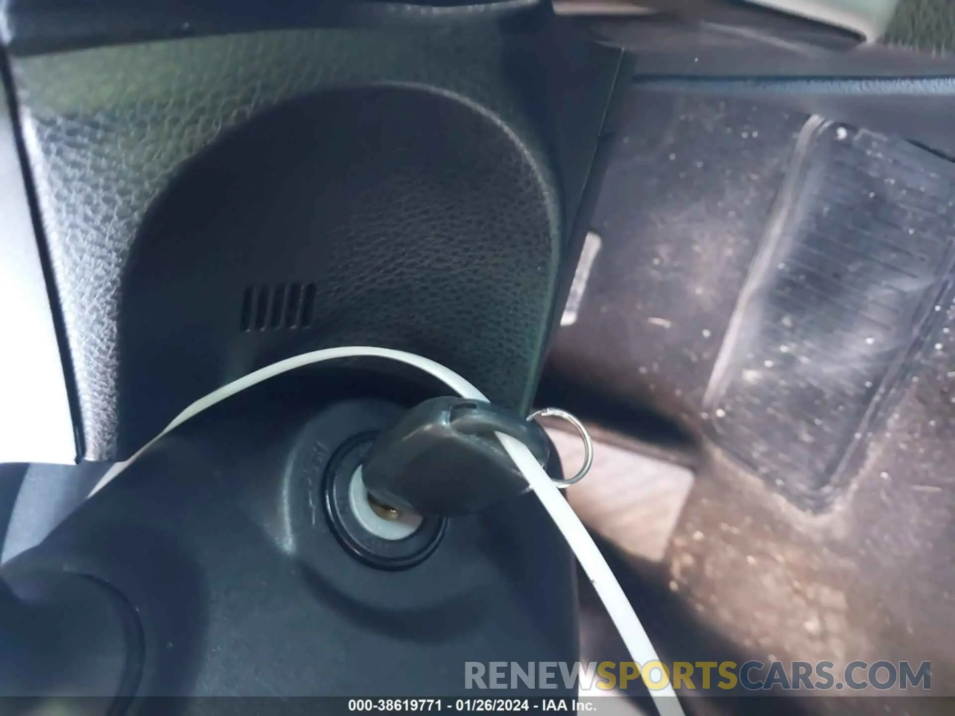 11 fotografías del automóvil dañado 5YFBURHE5KP921432 TOYOTA COROLLA 2019