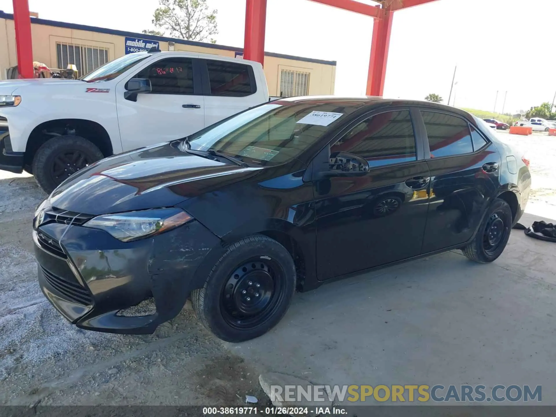 2 fotografías del automóvil dañado 5YFBURHE5KP921432 TOYOTA COROLLA 2019
